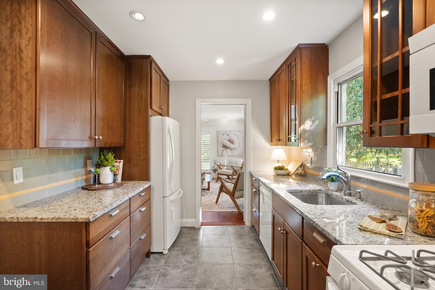 2849 FAIRMONT ST, FALLS CHURCH, Virginia 22042, 3 Bedrooms Bedrooms, ,2 BathroomsBathrooms,Residential,For sale,2849 FAIRMONT ST,VAFX2266388 MLS # VAFX2266388