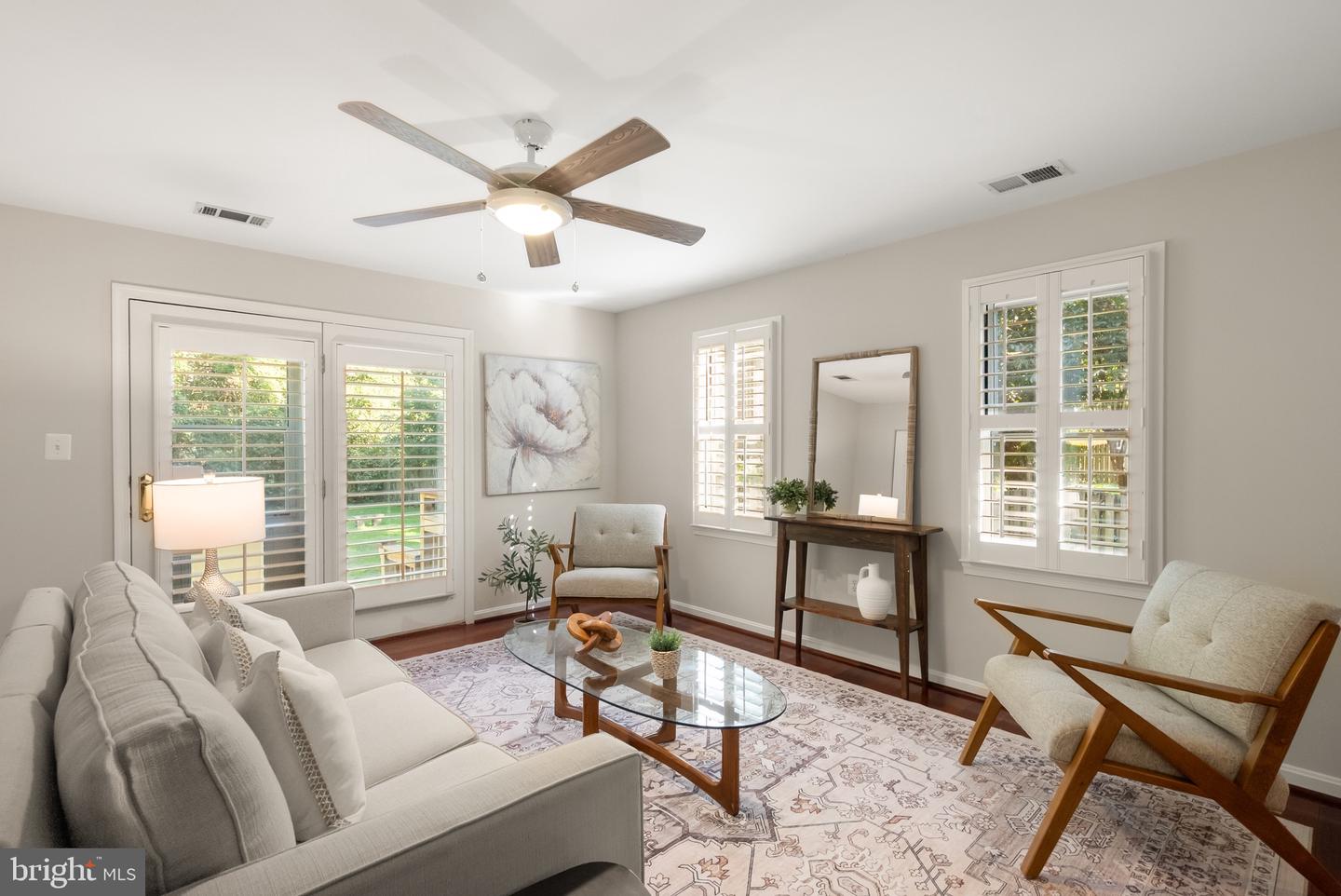 2849 FAIRMONT ST, FALLS CHURCH, Virginia 22042, 3 Bedrooms Bedrooms, ,2 BathroomsBathrooms,Residential,For sale,2849 FAIRMONT ST,VAFX2266388 MLS # VAFX2266388