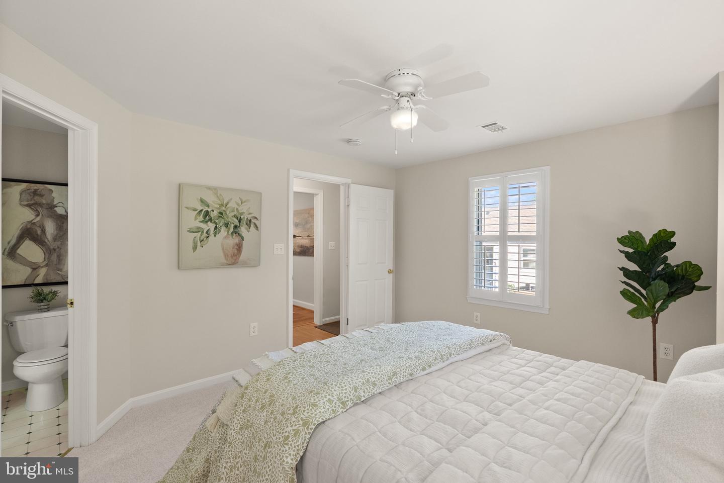 2849 FAIRMONT ST, FALLS CHURCH, Virginia 22042, 3 Bedrooms Bedrooms, ,2 BathroomsBathrooms,Residential,For sale,2849 FAIRMONT ST,VAFX2266388 MLS # VAFX2266388