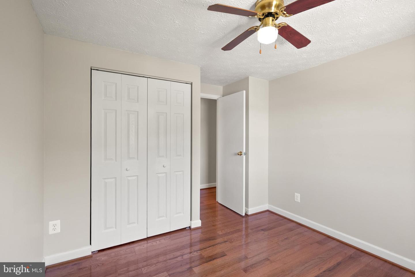 8305 PONDSIDE TER, ALEXANDRIA, Virginia 22309, 3 Bedrooms Bedrooms, ,2 BathroomsBathrooms,Residential,For sale,8305 PONDSIDE TER,VAFX2266420 MLS # VAFX2266420