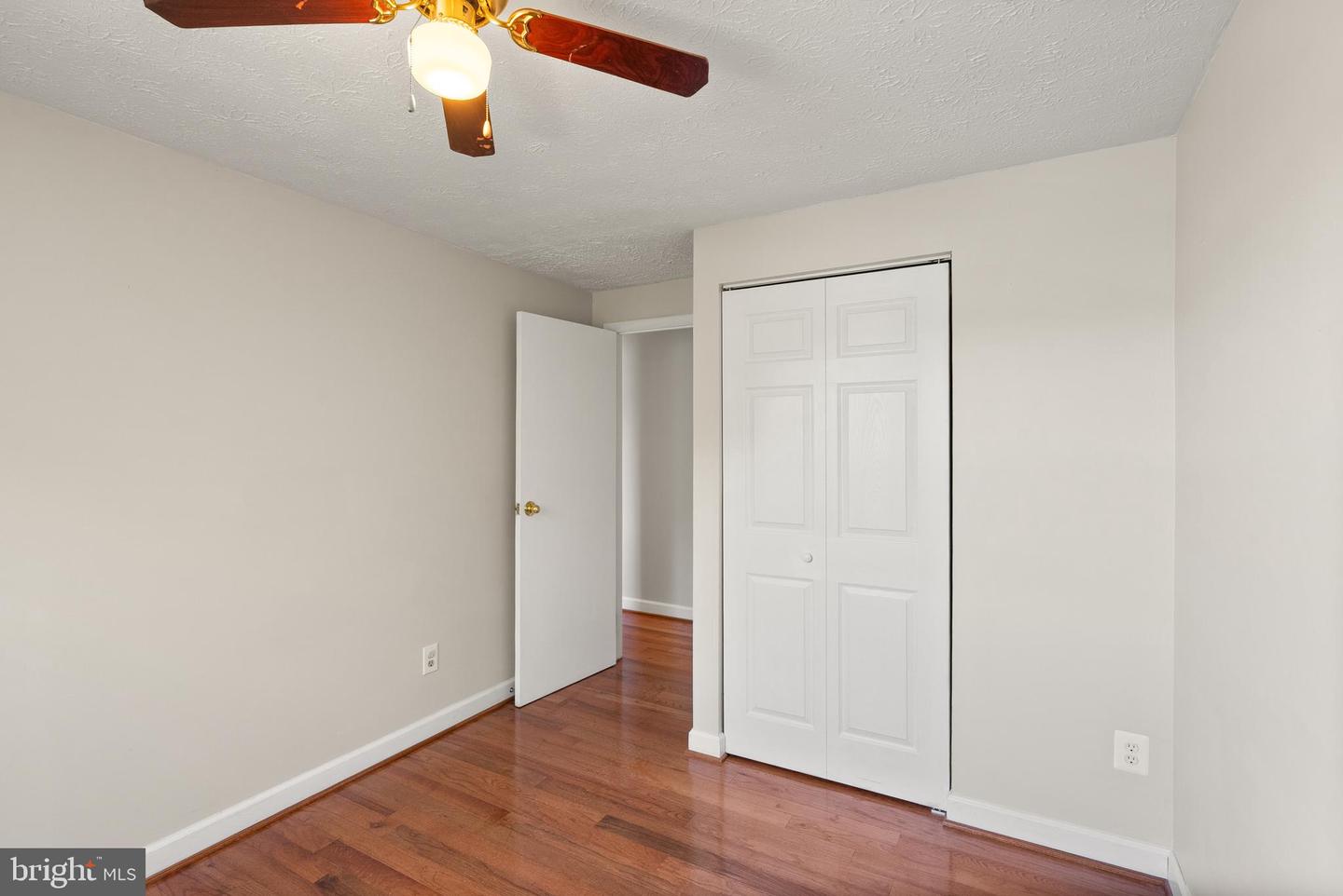 8305 PONDSIDE TER, ALEXANDRIA, Virginia 22309, 3 Bedrooms Bedrooms, ,2 BathroomsBathrooms,Residential,For sale,8305 PONDSIDE TER,VAFX2266420 MLS # VAFX2266420