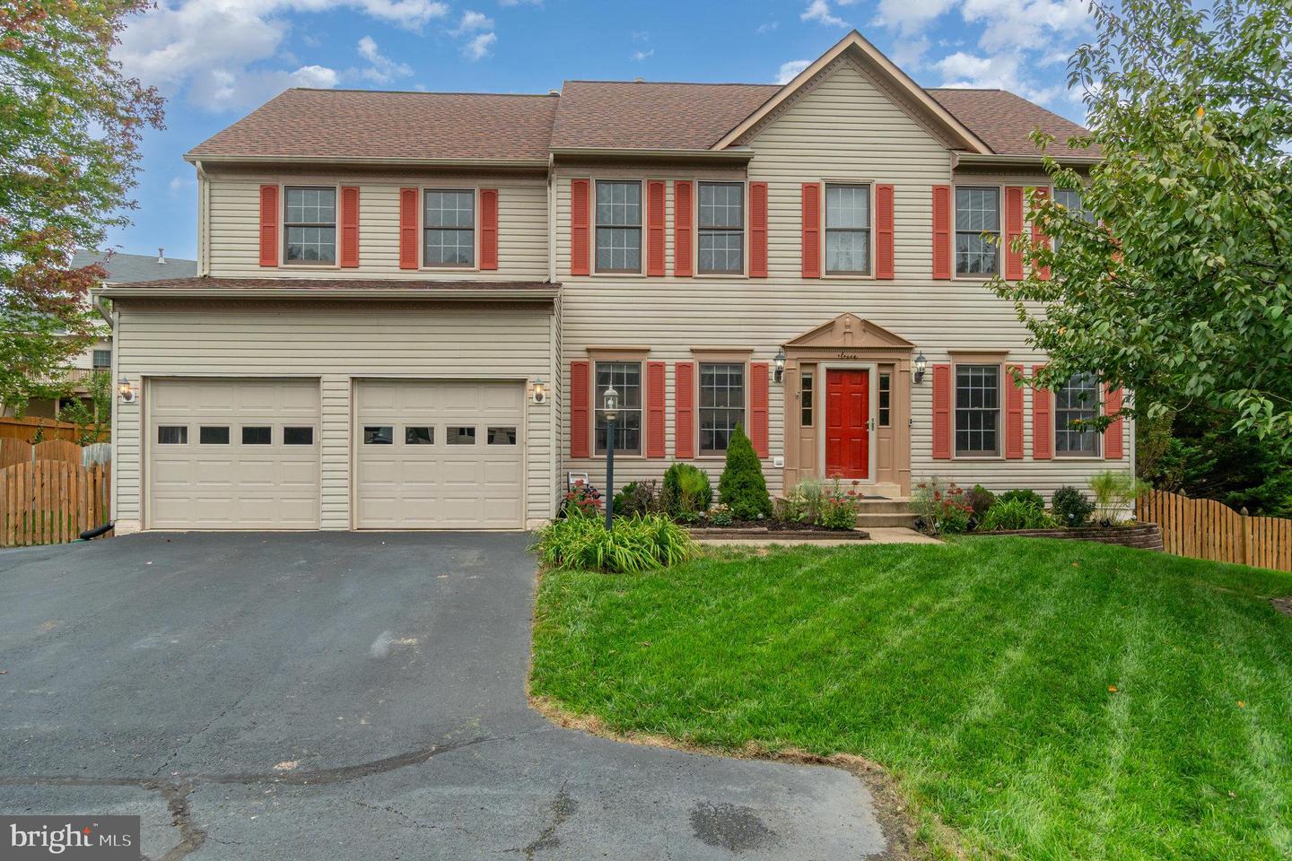 11 THAMES CT, STAFFORD, Virginia 22554, 4 Bedrooms Bedrooms, ,3 BathroomsBathrooms,Residential,For sale,11 THAMES CT,VAST2042650 MLS # VAST2042650