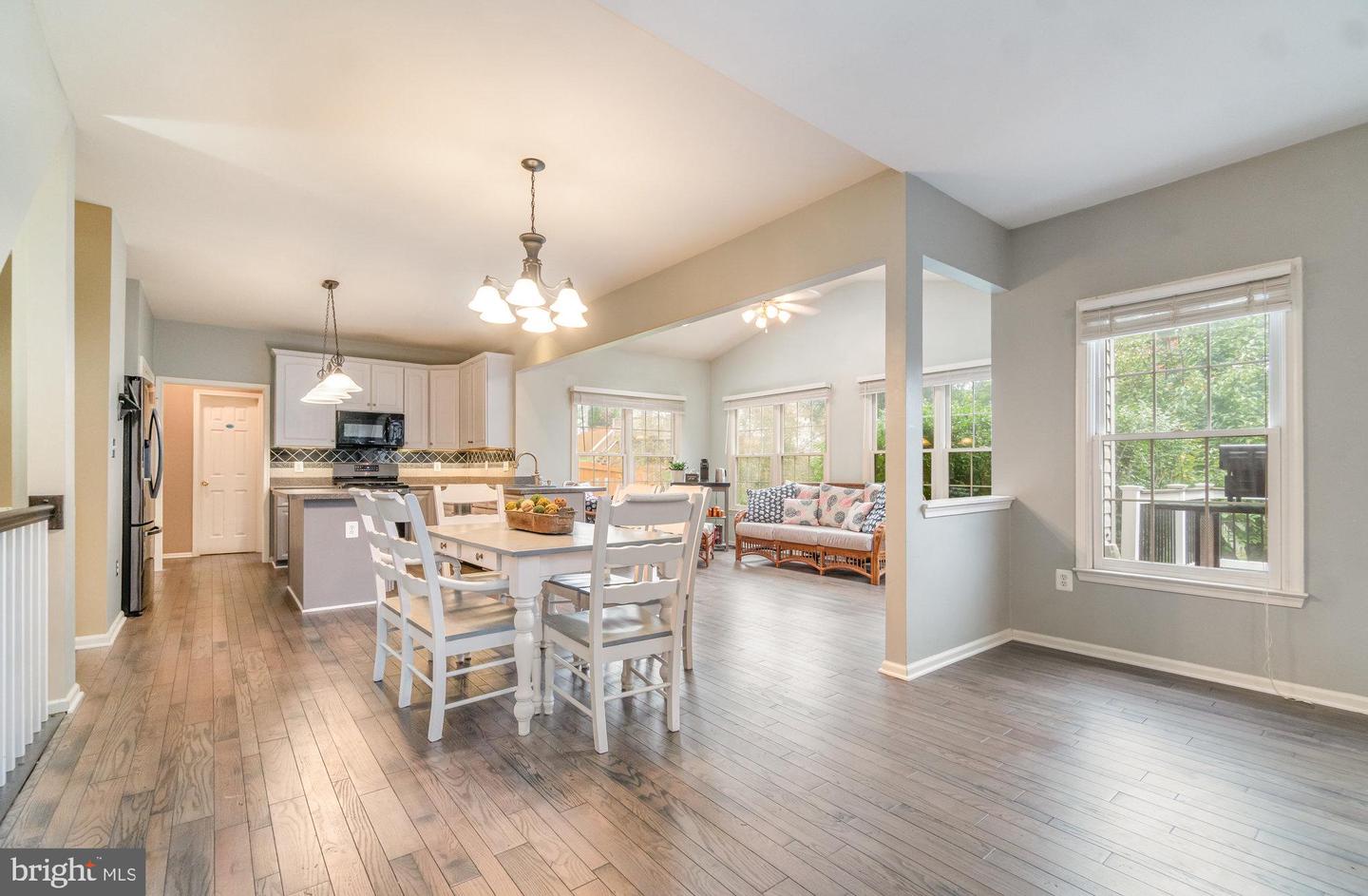 11 THAMES CT, STAFFORD, Virginia 22554, 4 Bedrooms Bedrooms, ,3 BathroomsBathrooms,Residential,For sale,11 THAMES CT,VAST2042650 MLS # VAST2042650
