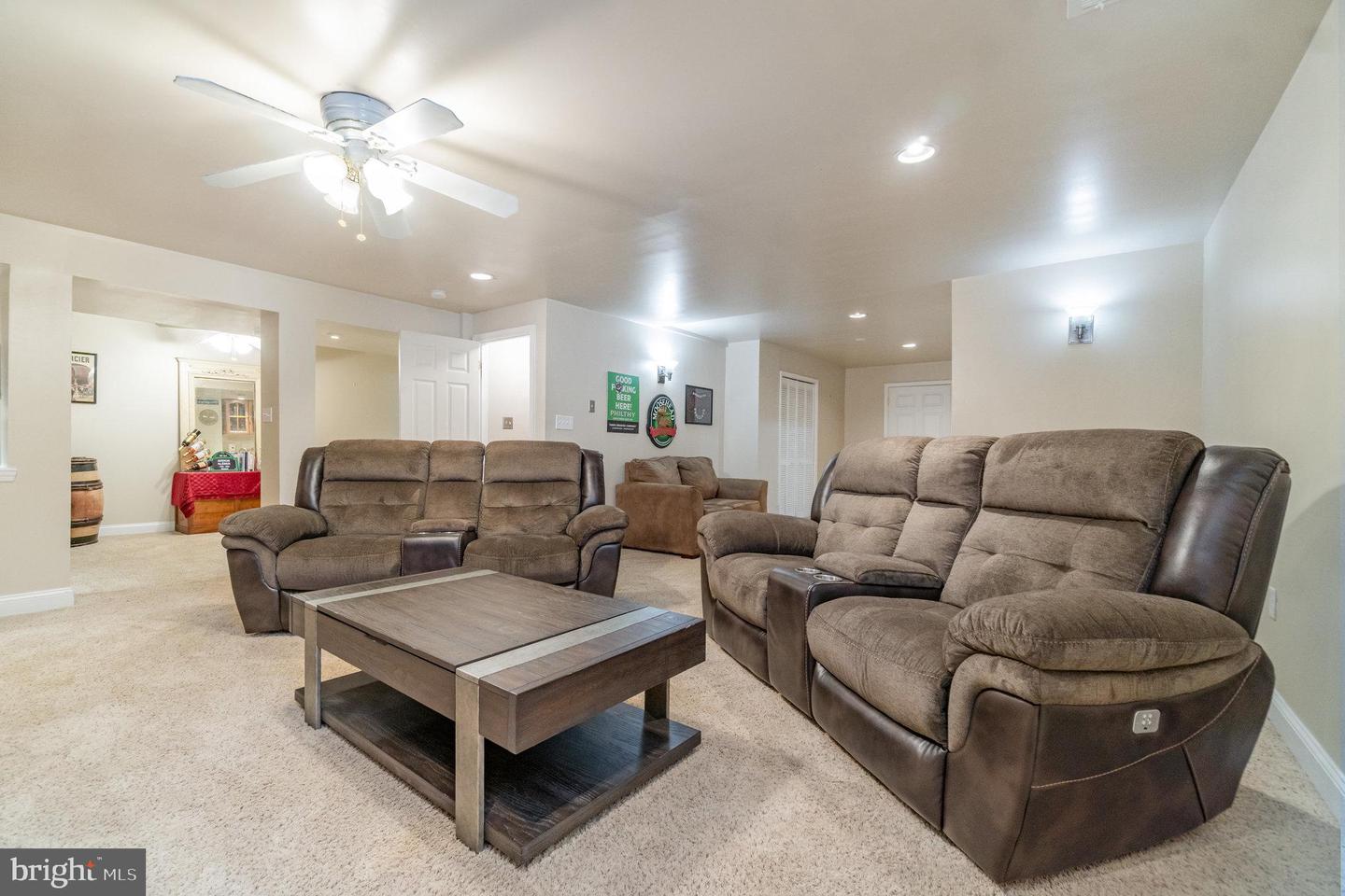 11 THAMES CT, STAFFORD, Virginia 22554, 4 Bedrooms Bedrooms, ,3 BathroomsBathrooms,Residential,For sale,11 THAMES CT,VAST2042650 MLS # VAST2042650