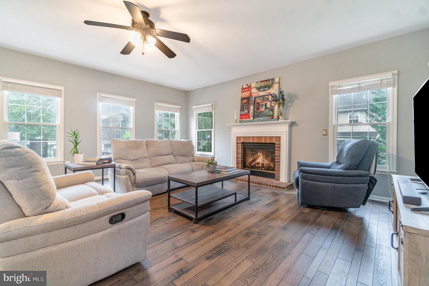 11 THAMES CT, STAFFORD, Virginia 22554, 4 Bedrooms Bedrooms, ,3 BathroomsBathrooms,Residential,For sale,11 THAMES CT,VAST2042650 MLS # VAST2042650