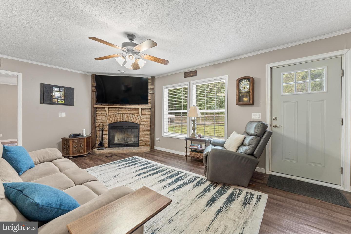 1452 C G WOODSON RD, NEW CANTON, Virginia 23123, 4 Bedrooms Bedrooms, 9 Rooms Rooms,2 BathroomsBathrooms,Residential,For sale,1452 C G WOODSON RD,VABH2000214 MLS # VABH2000214