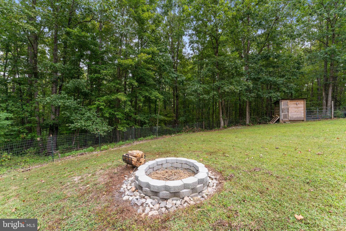 1452 C G WOODSON RD, NEW CANTON, Virginia 23123, 4 Bedrooms Bedrooms, 9 Rooms Rooms,2 BathroomsBathrooms,Residential,For sale,1452 C G WOODSON RD,VABH2000214 MLS # VABH2000214