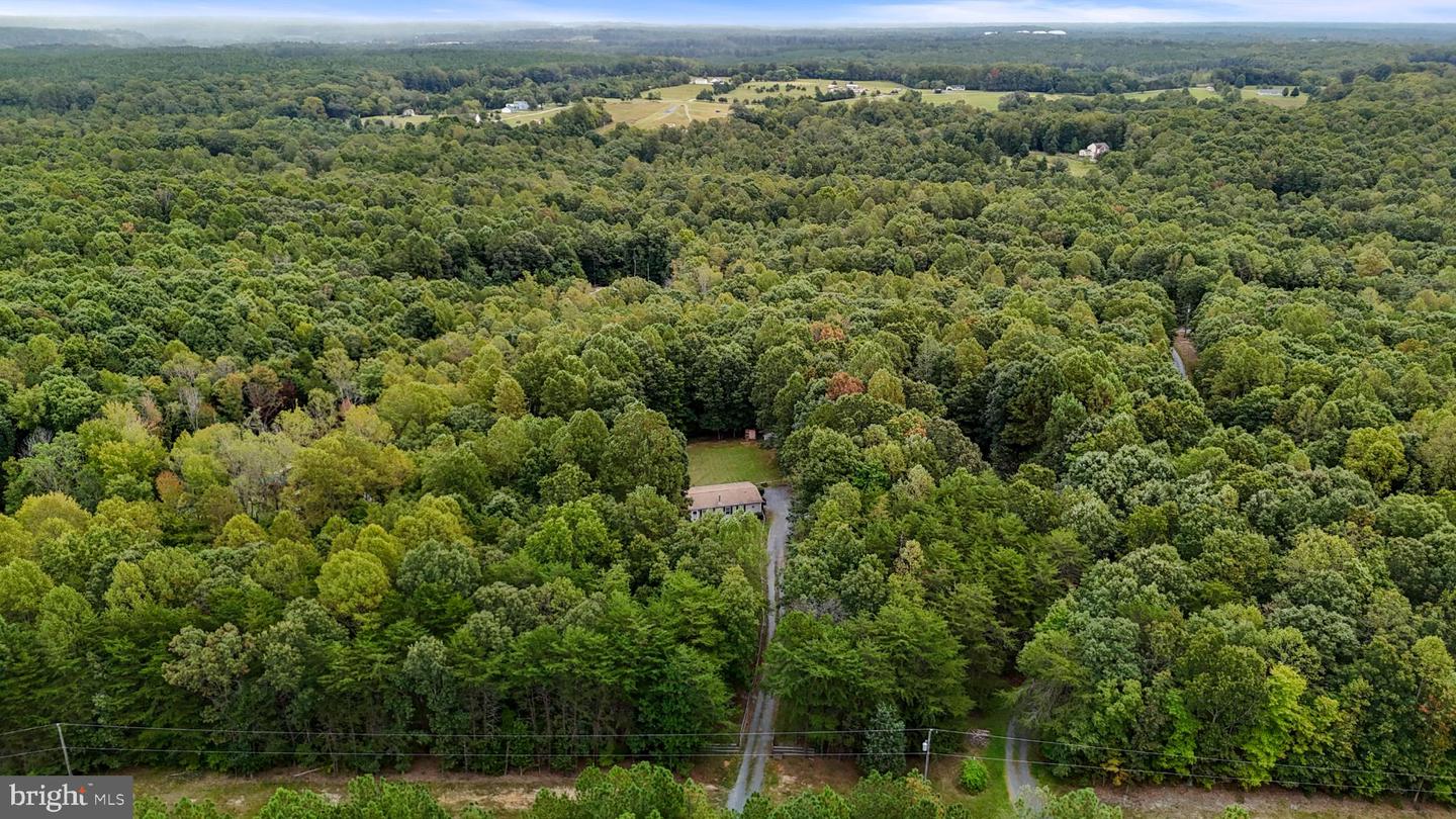 1452 C G WOODSON RD, NEW CANTON, Virginia 23123, 4 Bedrooms Bedrooms, 9 Rooms Rooms,2 BathroomsBathrooms,Residential,For sale,1452 C G WOODSON RD,VABH2000214 MLS # VABH2000214