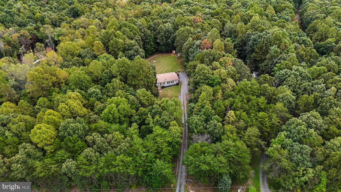 1452 C G WOODSON RD, NEW CANTON, Virginia 23123, 4 Bedrooms Bedrooms, 9 Rooms Rooms,2 BathroomsBathrooms,Residential,For sale,1452 C G WOODSON RD,VABH2000214 MLS # VABH2000214
