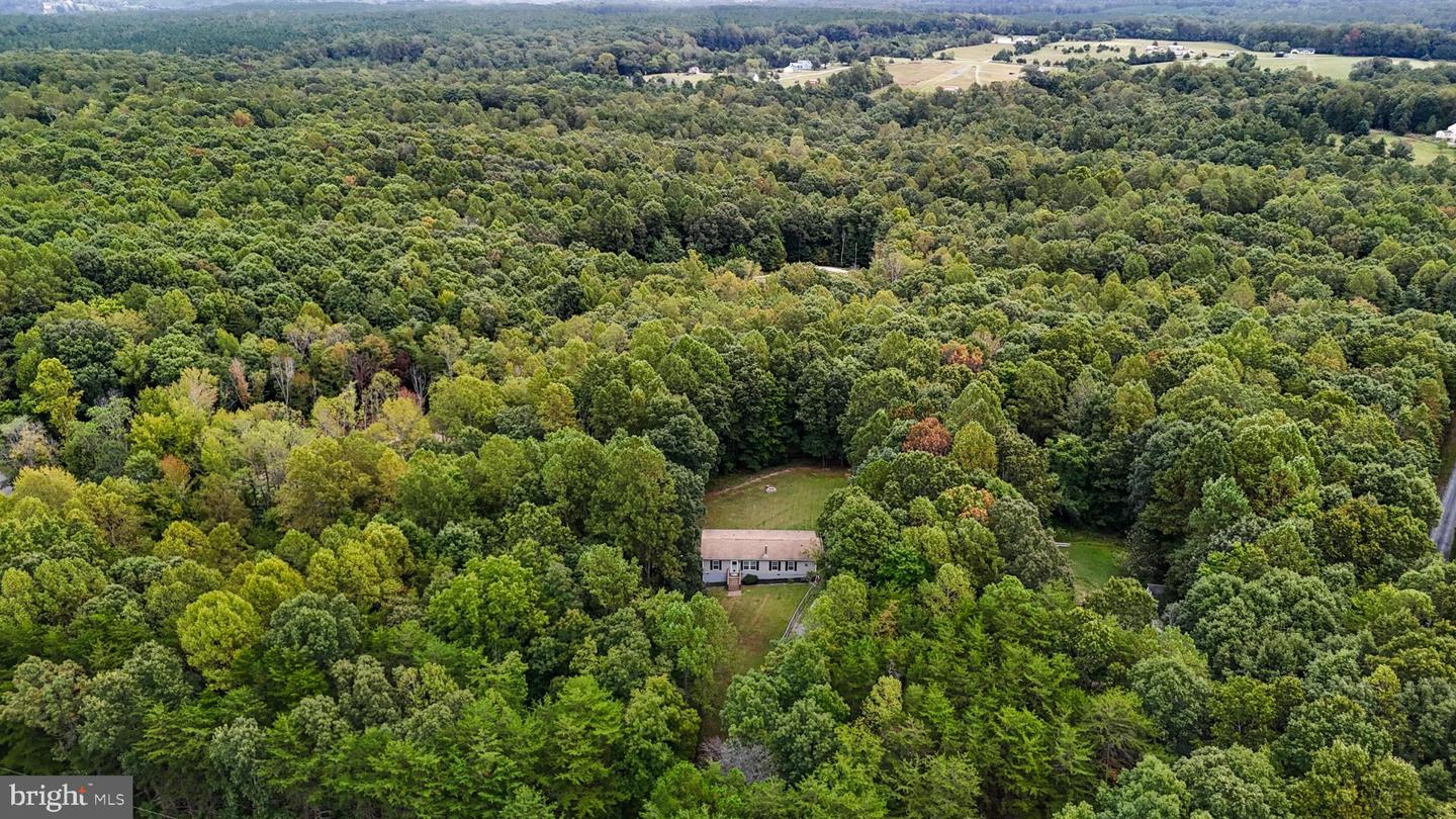 1452 C G WOODSON RD, NEW CANTON, Virginia 23123, 4 Bedrooms Bedrooms, 9 Rooms Rooms,2 BathroomsBathrooms,Residential,For sale,1452 C G WOODSON RD,VABH2000214 MLS # VABH2000214