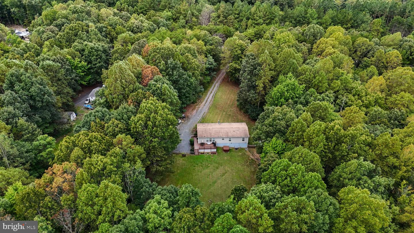 1452 C G WOODSON RD, NEW CANTON, Virginia 23123, 4 Bedrooms Bedrooms, 9 Rooms Rooms,2 BathroomsBathrooms,Residential,For sale,1452 C G WOODSON RD,VABH2000214 MLS # VABH2000214