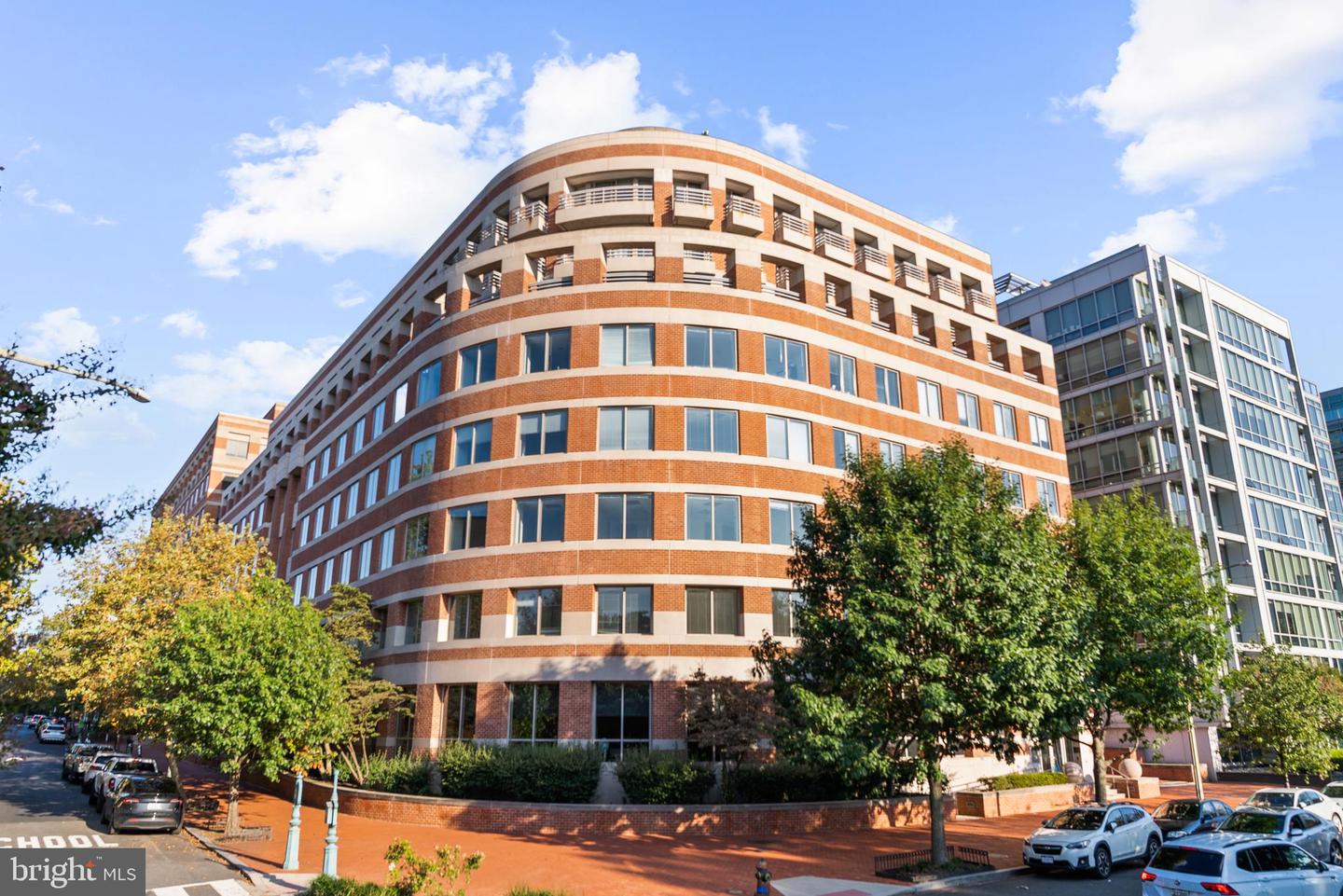 1275 25TH ST NW #610, WASHINGTON, District Of Columbia 20037, 1 Bedroom Bedrooms, ,1 BathroomBathrooms,Residential,For sale,1275 25TH ST NW #610,DCDC2222294 MLS # DCDC2222294