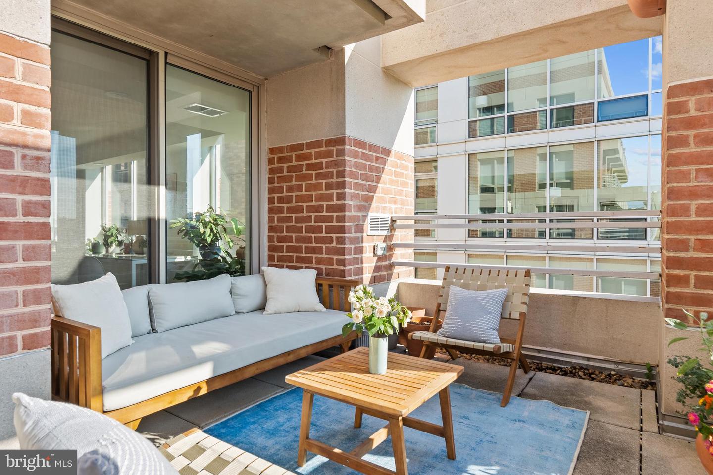 1275 25TH ST NW #610, WASHINGTON, District Of Columbia 20037, 1 Bedroom Bedrooms, ,1 BathroomBathrooms,Residential,For sale,1275 25TH ST NW #610,DCDC2222294 MLS # DCDC2222294