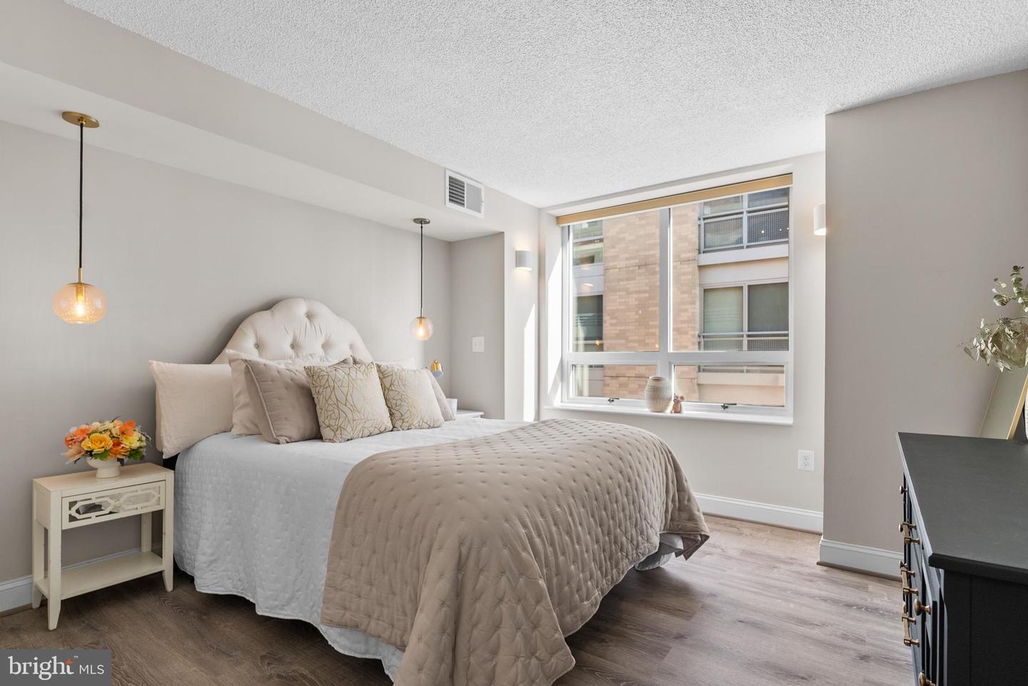 1275 25TH ST NW #610, WASHINGTON, District Of Columbia 20037, 1 Bedroom Bedrooms, ,1 BathroomBathrooms,Residential,For sale,1275 25TH ST NW #610,DCDC2222294 MLS # DCDC2222294