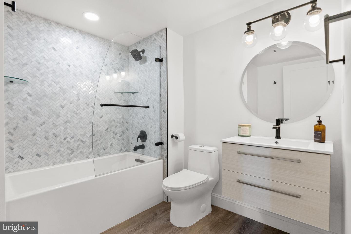 1275 25TH ST NW #610, WASHINGTON, District Of Columbia 20037, 1 Bedroom Bedrooms, ,1 BathroomBathrooms,Residential,For sale,1275 25TH ST NW #610,DCDC2222294 MLS # DCDC2222294