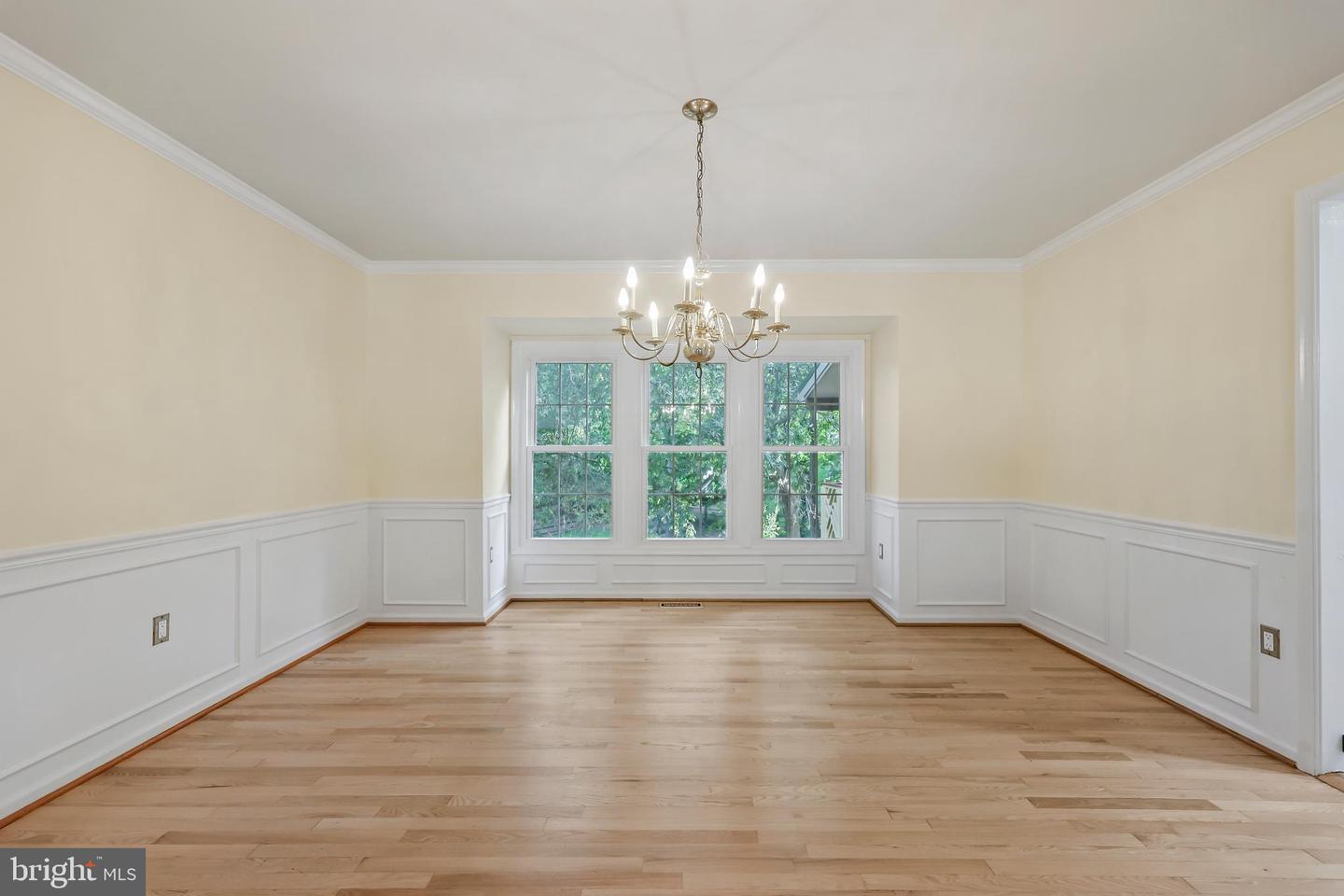 15313 SURREY HOUSE WAY, CENTREVILLE, Virginia 20120, 5 Bedrooms Bedrooms, ,4 BathroomsBathrooms,Residential,For sale,15313 SURREY HOUSE WAY,VAFX2267438 MLS # VAFX2267438