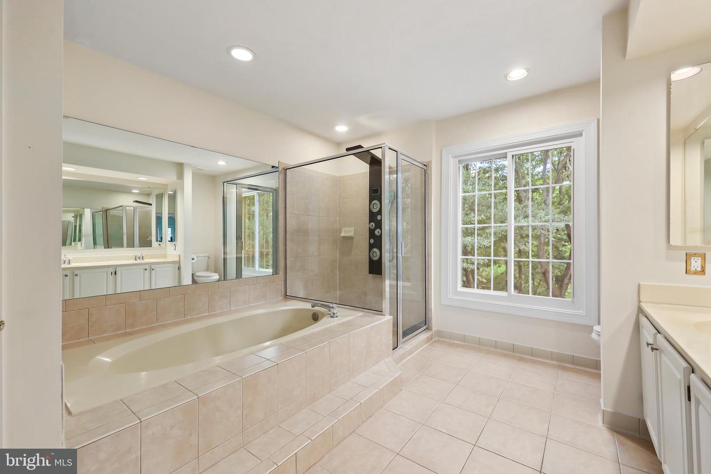 15313 SURREY HOUSE WAY, CENTREVILLE, Virginia 20120, 5 Bedrooms Bedrooms, ,4 BathroomsBathrooms,Residential,For sale,15313 SURREY HOUSE WAY,VAFX2267438 MLS # VAFX2267438