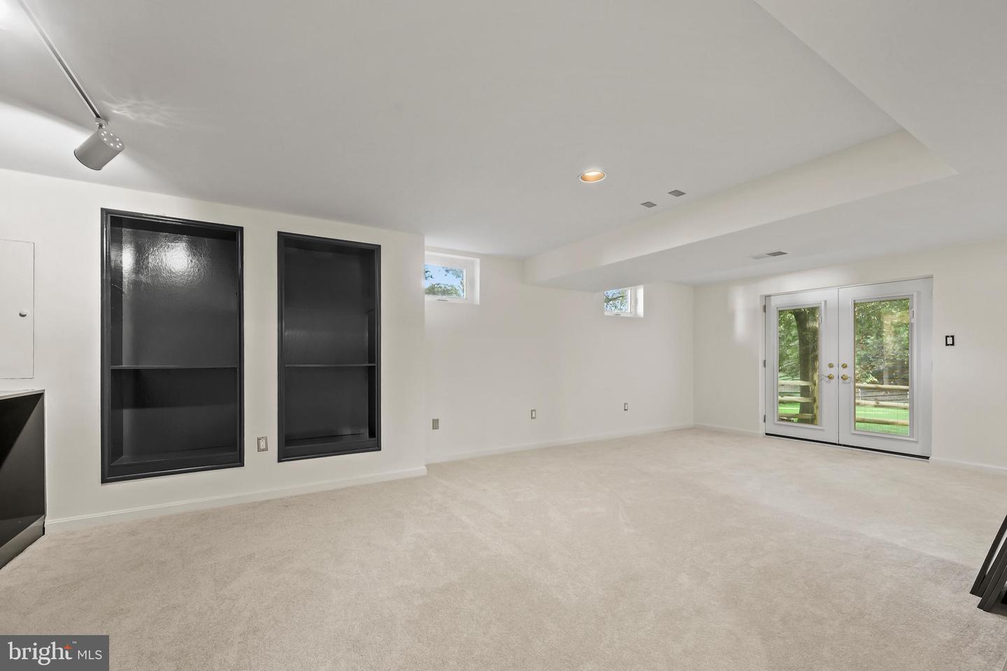 15313 SURREY HOUSE WAY, CENTREVILLE, Virginia 20120, 5 Bedrooms Bedrooms, ,4 BathroomsBathrooms,Residential,For sale,15313 SURREY HOUSE WAY,VAFX2267438 MLS # VAFX2267438