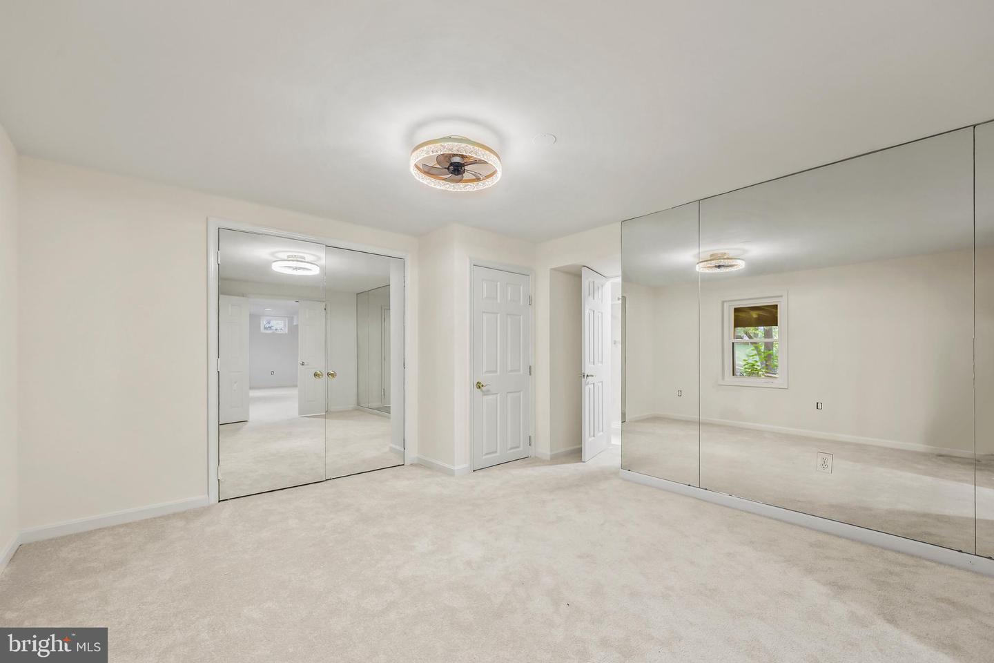 15313 SURREY HOUSE WAY, CENTREVILLE, Virginia 20120, 5 Bedrooms Bedrooms, ,4 BathroomsBathrooms,Residential,For sale,15313 SURREY HOUSE WAY,VAFX2267438 MLS # VAFX2267438