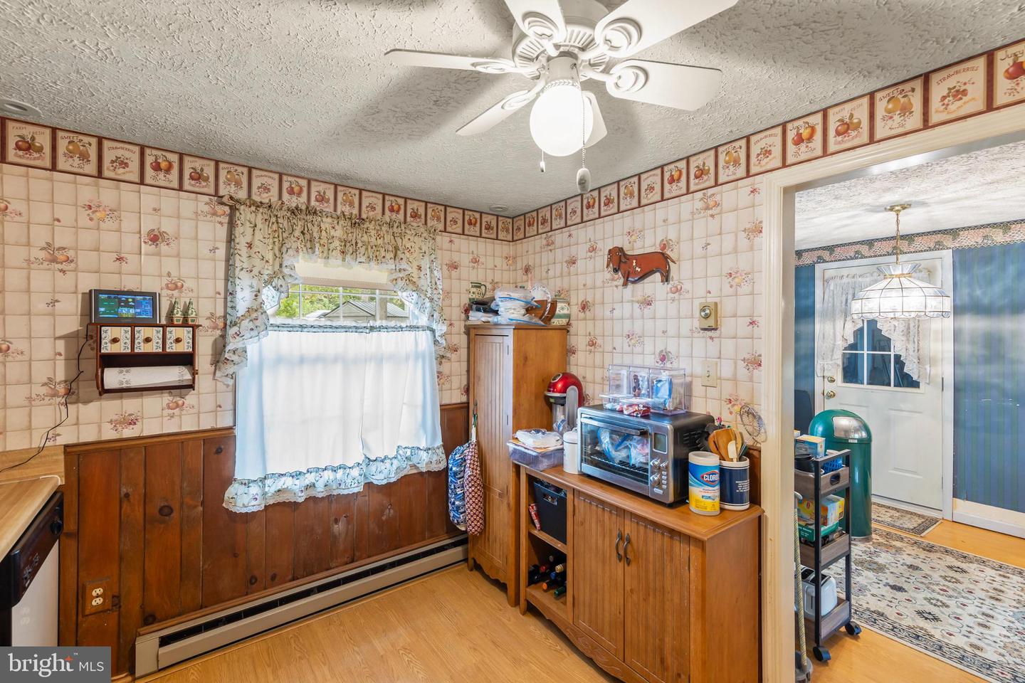 589 ROCKBRIDGE DR SE, LEESBURG, Virginia 20175, 3 Bedrooms Bedrooms, ,2 BathroomsBathrooms,Residential,For sale,589 ROCKBRIDGE DR SE,VALO2106908 MLS # VALO2106908