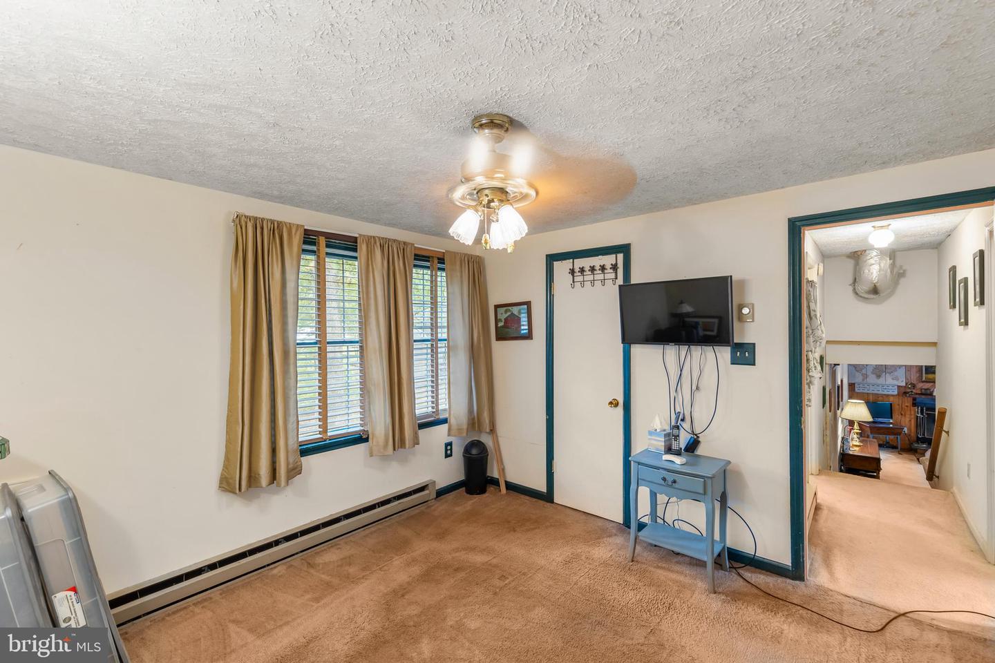 589 ROCKBRIDGE DR SE, LEESBURG, Virginia 20175, 3 Bedrooms Bedrooms, ,2 BathroomsBathrooms,Residential,For sale,589 ROCKBRIDGE DR SE,VALO2106908 MLS # VALO2106908