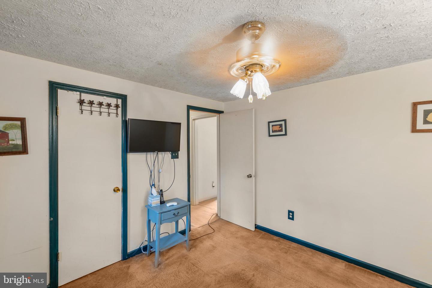 589 ROCKBRIDGE DR SE, LEESBURG, Virginia 20175, 3 Bedrooms Bedrooms, ,2 BathroomsBathrooms,Residential,For sale,589 ROCKBRIDGE DR SE,VALO2106908 MLS # VALO2106908