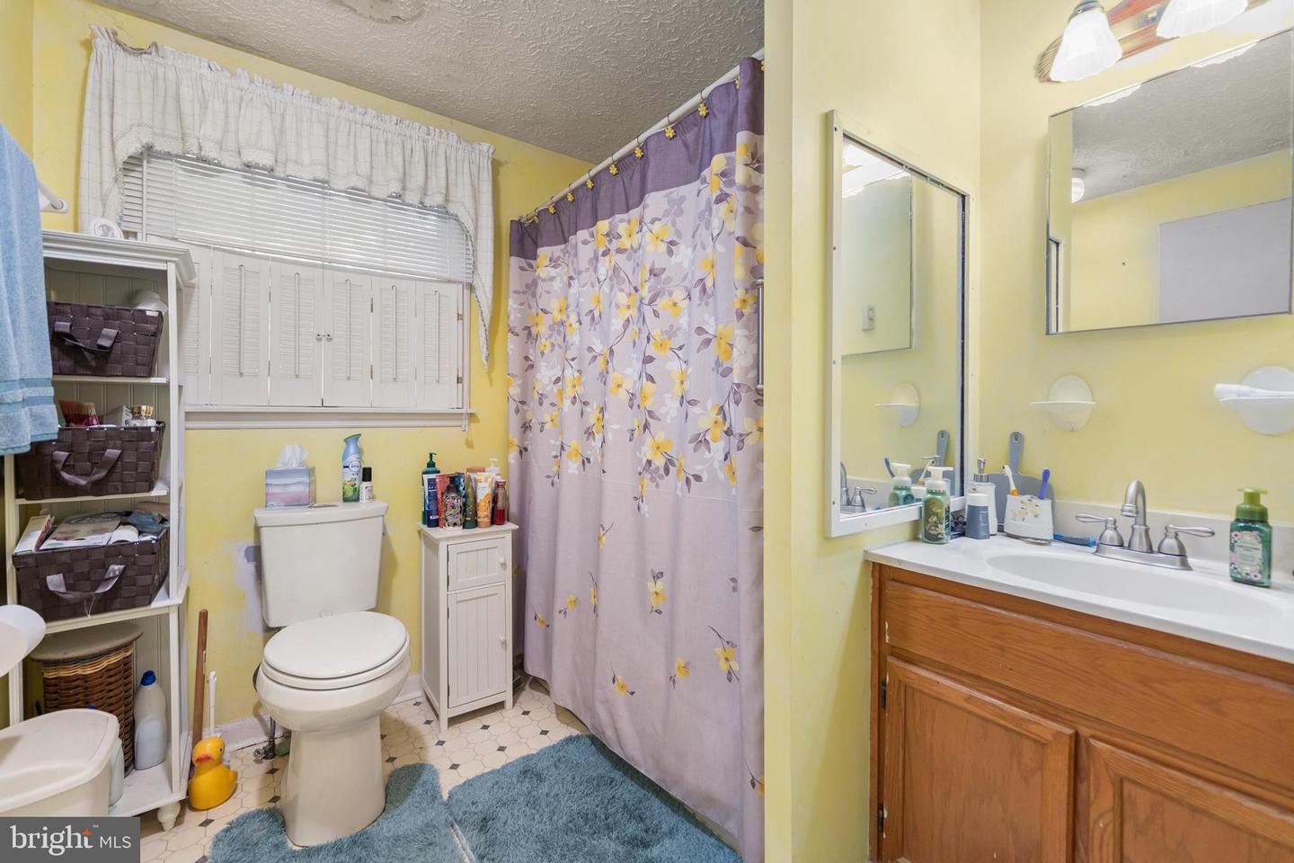 589 ROCKBRIDGE DR SE, LEESBURG, Virginia 20175, 3 Bedrooms Bedrooms, ,2 BathroomsBathrooms,Residential,For sale,589 ROCKBRIDGE DR SE,VALO2106908 MLS # VALO2106908