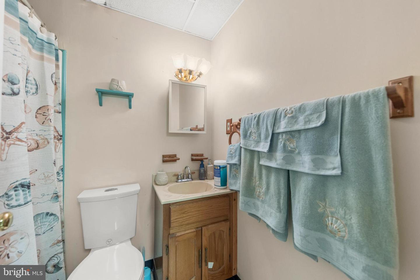 589 ROCKBRIDGE DR SE, LEESBURG, Virginia 20175, 3 Bedrooms Bedrooms, ,2 BathroomsBathrooms,Residential,For sale,589 ROCKBRIDGE DR SE,VALO2106908 MLS # VALO2106908