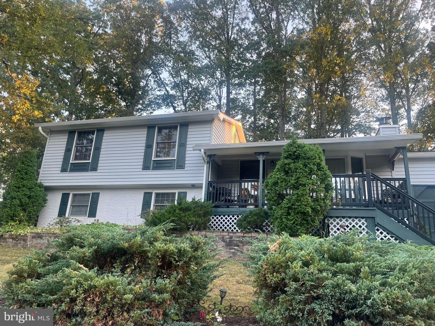 589 ROCKBRIDGE DR SE, LEESBURG, Virginia 20175, 3 Bedrooms Bedrooms, ,2 BathroomsBathrooms,Residential,For sale,589 ROCKBRIDGE DR SE,VALO2106908 MLS # VALO2106908