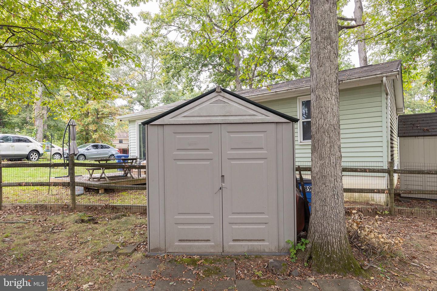 589 ROCKBRIDGE DR SE, LEESBURG, Virginia 20175, 3 Bedrooms Bedrooms, ,2 BathroomsBathrooms,Residential,For sale,589 ROCKBRIDGE DR SE,VALO2106908 MLS # VALO2106908