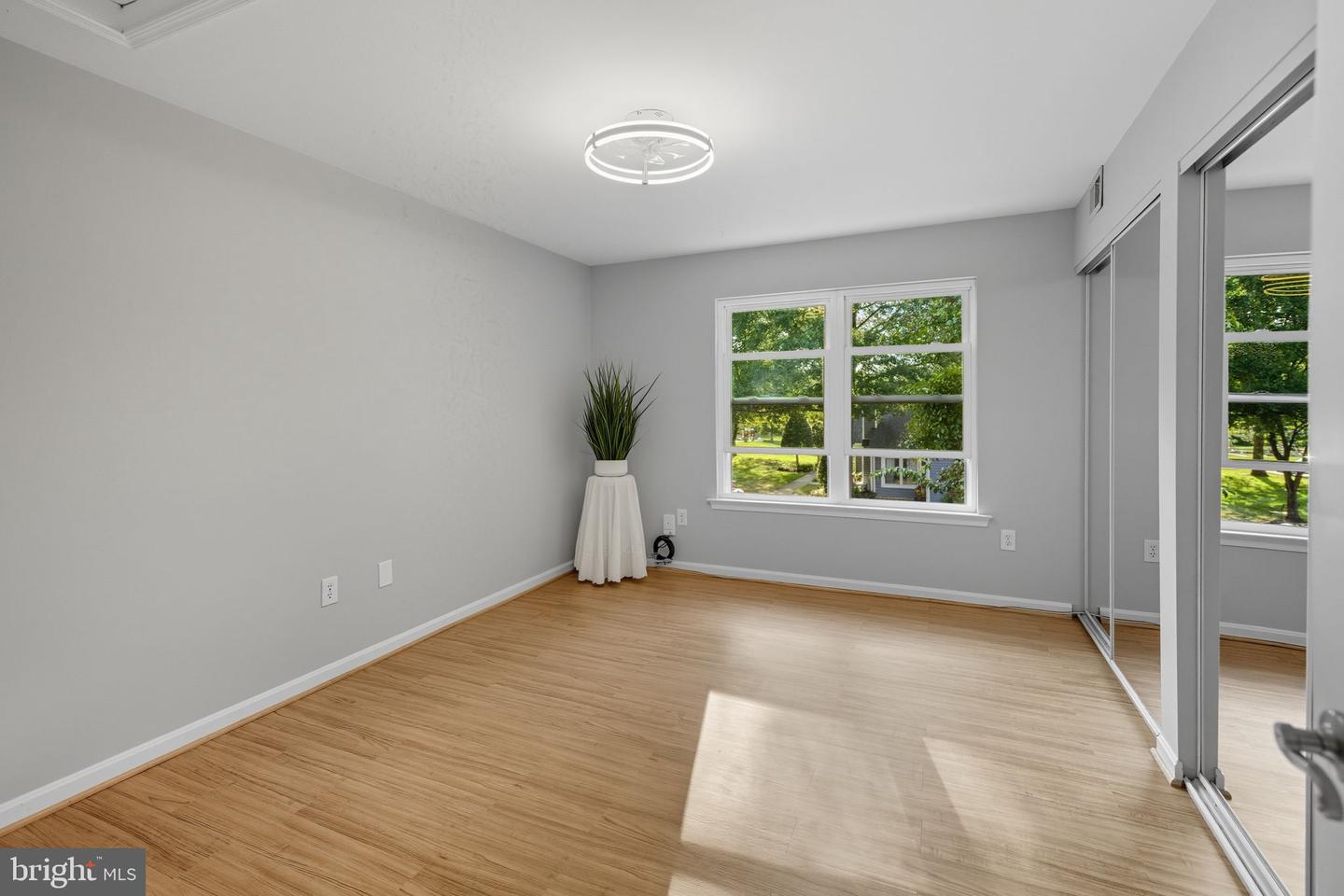 13678 ORCHARD DR #3678, CLIFTON, Virginia 20124, 2 Bedrooms Bedrooms, 7 Rooms Rooms,2 BathroomsBathrooms,Residential,For sale,13678 ORCHARD DR #3678,VAFX2267500 MLS # VAFX2267500
