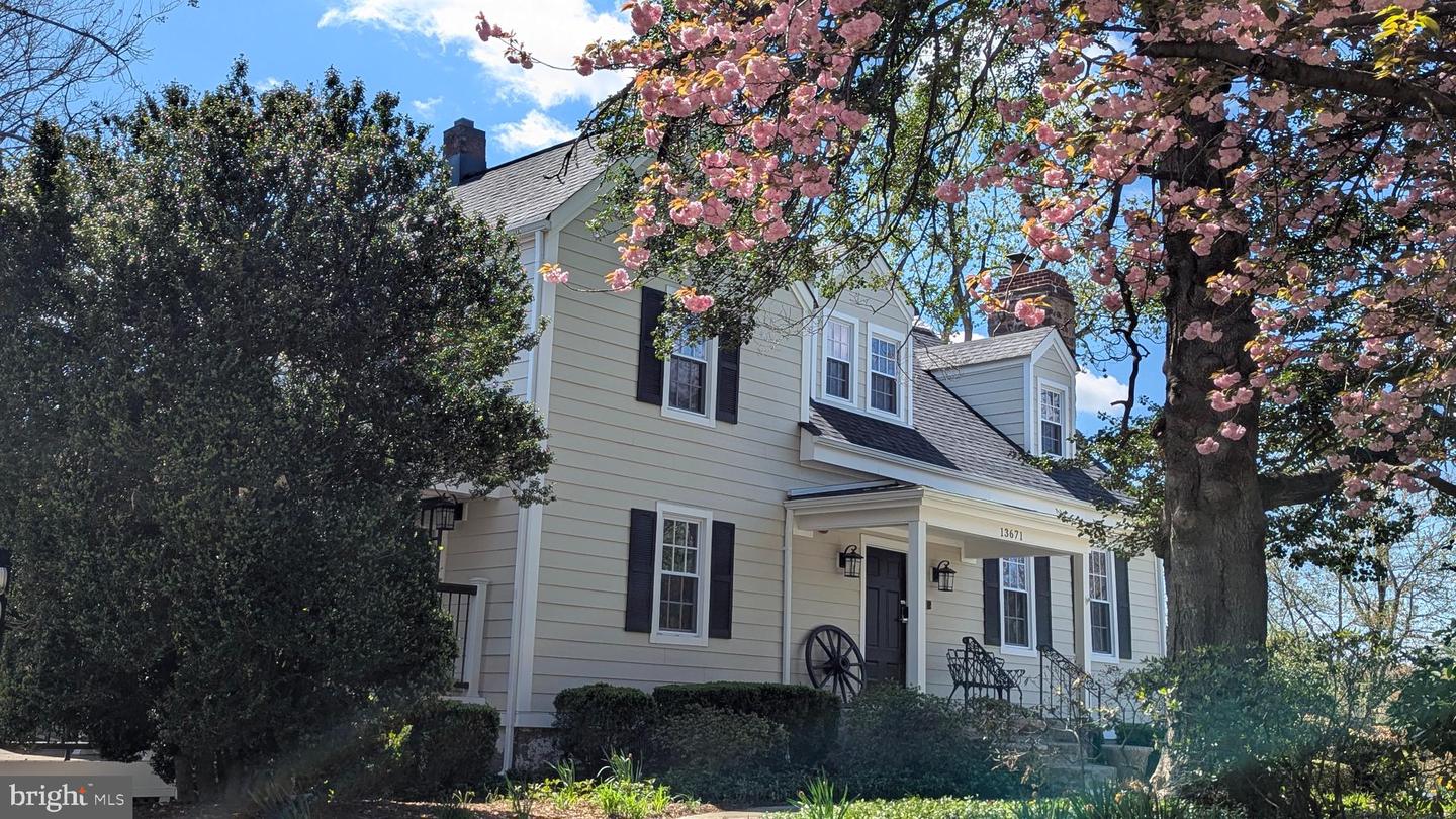 13678 ORCHARD DR #3678, CLIFTON, Virginia 20124, 2 Bedrooms Bedrooms, 7 Rooms Rooms,2 BathroomsBathrooms,Residential,For sale,13678 ORCHARD DR #3678,VAFX2267500 MLS # VAFX2267500