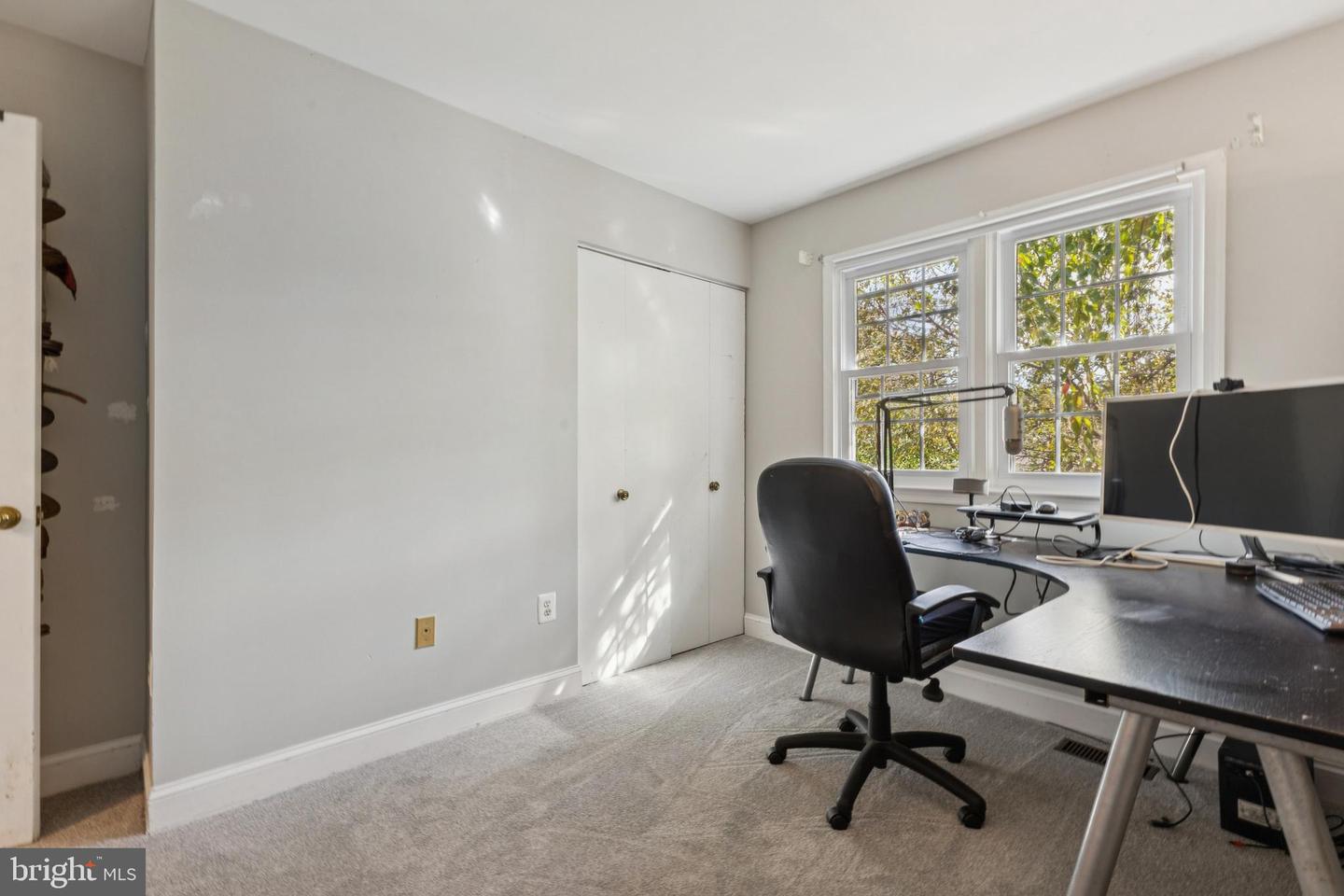 8225 CEDAR LANDING CT, ALEXANDRIA, Virginia 22306, 4 Bedrooms Bedrooms, 8 Rooms Rooms,3 BathroomsBathrooms,Residential,For sale,8225 CEDAR LANDING CT,VAFX2267532 MLS # VAFX2267532