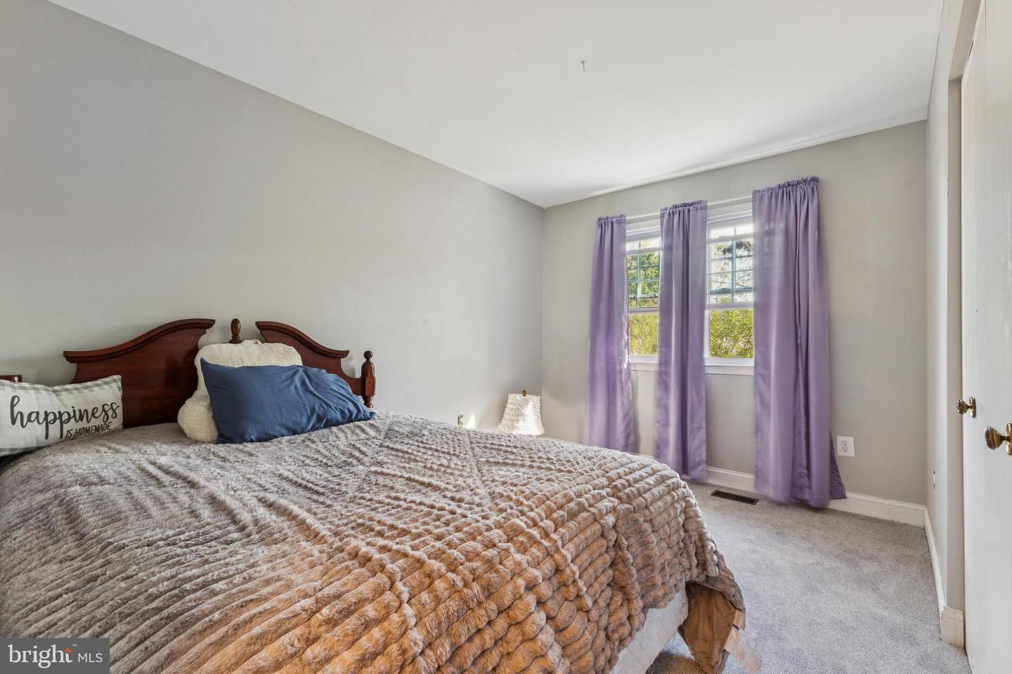 8225 CEDAR LANDING CT, ALEXANDRIA, Virginia 22306, 4 Bedrooms Bedrooms, 8 Rooms Rooms,3 BathroomsBathrooms,Residential,For sale,8225 CEDAR LANDING CT,VAFX2267532 MLS # VAFX2267532
