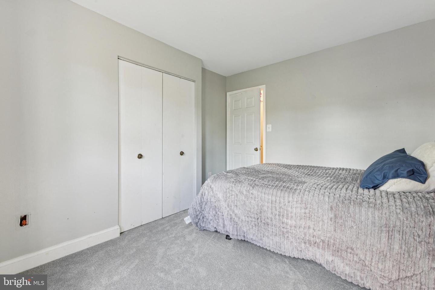 8225 CEDAR LANDING CT, ALEXANDRIA, Virginia 22306, 4 Bedrooms Bedrooms, 8 Rooms Rooms,3 BathroomsBathrooms,Residential,For sale,8225 CEDAR LANDING CT,VAFX2267532 MLS # VAFX2267532