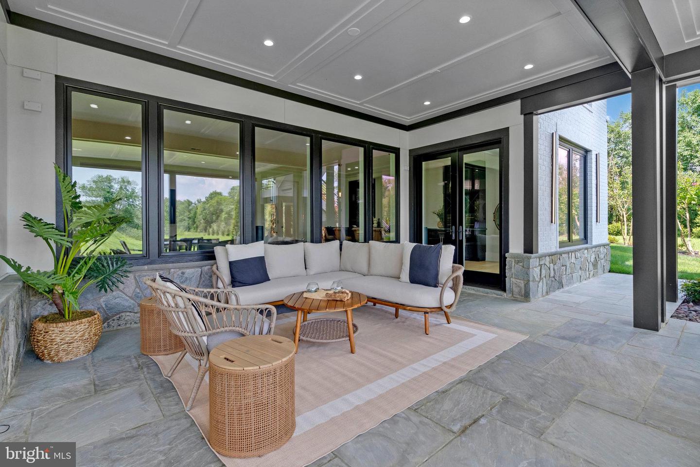 5265 CHANDLEY FARM CIR, CENTREVILLE, Virginia 20120, 6 Bedrooms Bedrooms, ,7 BathroomsBathrooms,Residential,For sale,5265 CHANDLEY FARM CIR,VAFX2267630 MLS # VAFX2267630