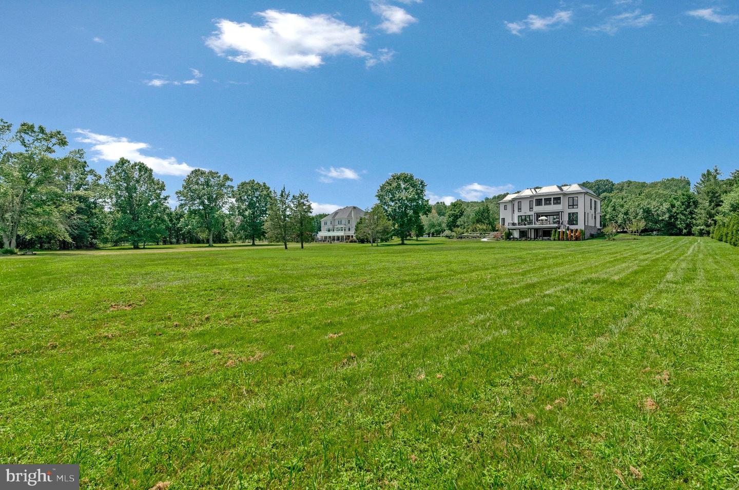 5265 CHANDLEY FARM CIR, CENTREVILLE, Virginia 20120, 6 Bedrooms Bedrooms, ,7 BathroomsBathrooms,Residential,For sale,5265 CHANDLEY FARM CIR,VAFX2267630 MLS # VAFX2267630