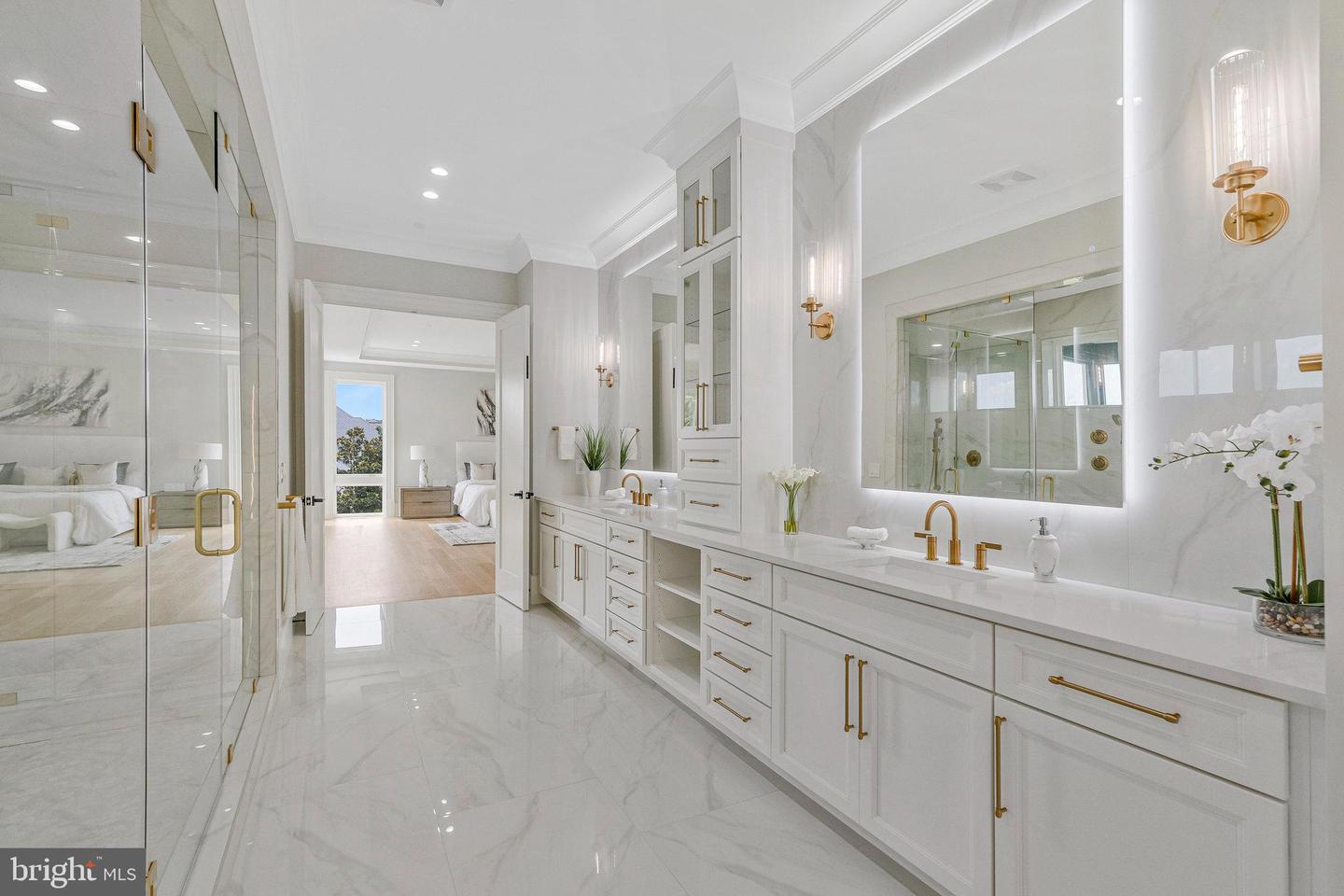 5265 CHANDLEY FARM CIR, CENTREVILLE, Virginia 20120, 6 Bedrooms Bedrooms, ,7 BathroomsBathrooms,Residential,For sale,5265 CHANDLEY FARM CIR,VAFX2267630 MLS # VAFX2267630