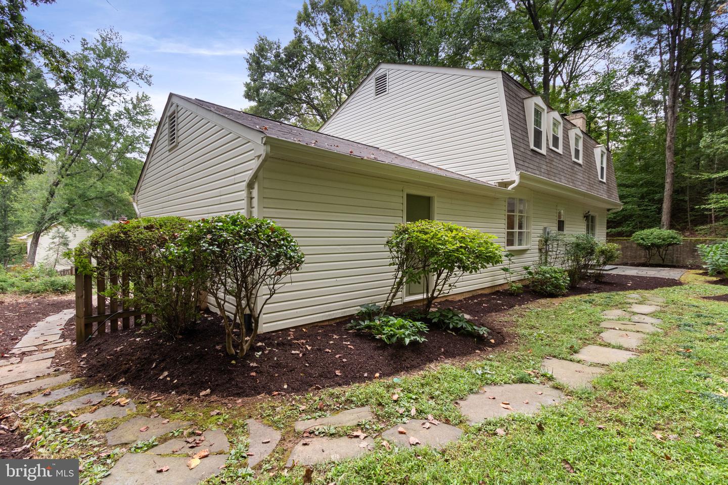 4504 ANDREWS PL, DUMFRIES, Virginia 22025, 4 Bedrooms Bedrooms, ,2 BathroomsBathrooms,Residential,For sale,4504 ANDREWS PL,VAPW2104176 MLS # VAPW2104176