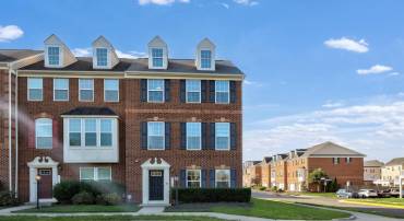25705 CLAIRMONT MANOR SQ, ALDIE, Virginia 20105, 3 Bedrooms Bedrooms, ,2 BathroomsBathrooms,Residential,For sale,25705 CLAIRMONT MANOR SQ,VALO2107034 MLS # VALO2107034