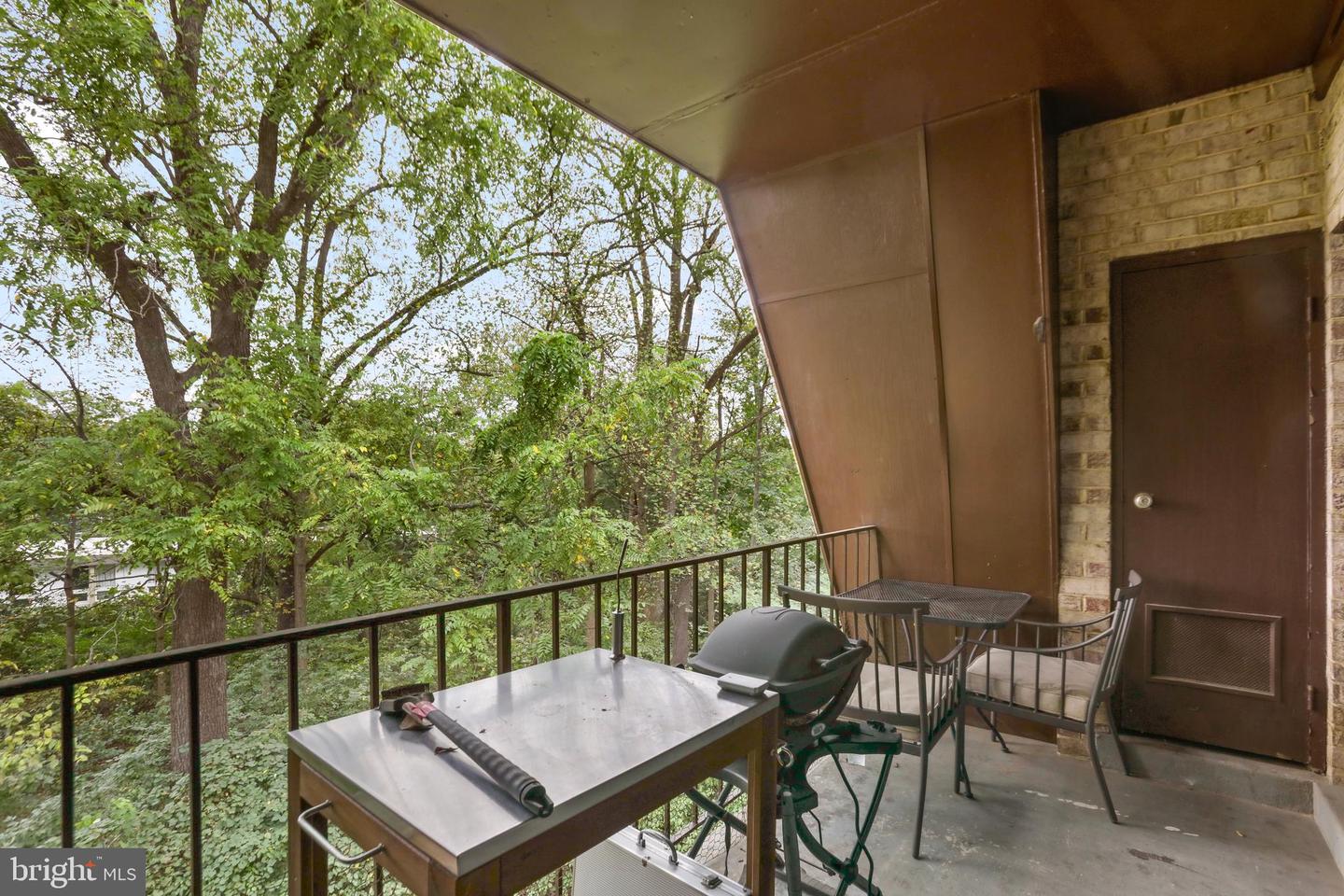 11603 VANTAGE HILL RD #22C, RESTON, Virginia 20190, 3 Bedrooms Bedrooms, ,2 BathroomsBathrooms,Residential,For sale,11603 VANTAGE HILL RD #22C,VAFX2267910 MLS # VAFX2267910