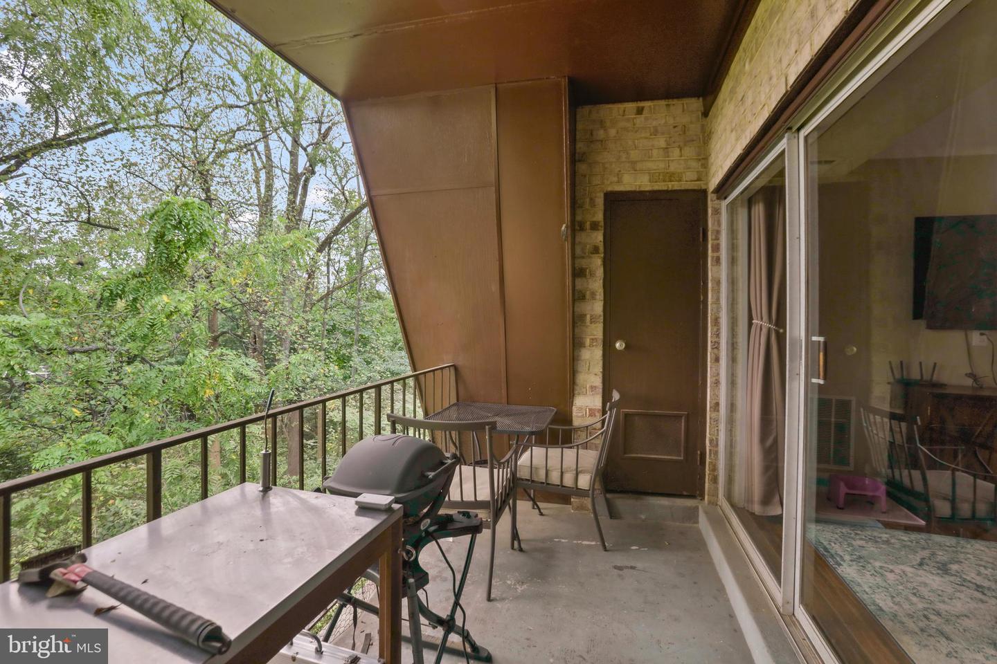 11603 VANTAGE HILL RD #22C, RESTON, Virginia 20190, 3 Bedrooms Bedrooms, ,2 BathroomsBathrooms,Residential,For sale,11603 VANTAGE HILL RD #22C,VAFX2267910 MLS # VAFX2267910