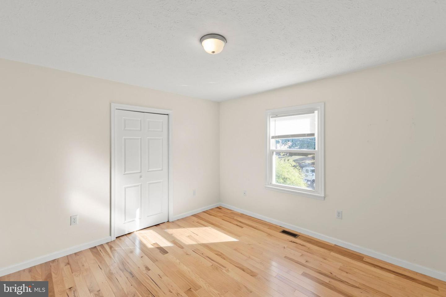 108 FENWICK CT, WINCHESTER, Virginia 22602, 3 Bedrooms Bedrooms, ,2 BathroomsBathrooms,Residential,For sale,108 FENWICK CT,VAFV2036872 MLS # VAFV2036872