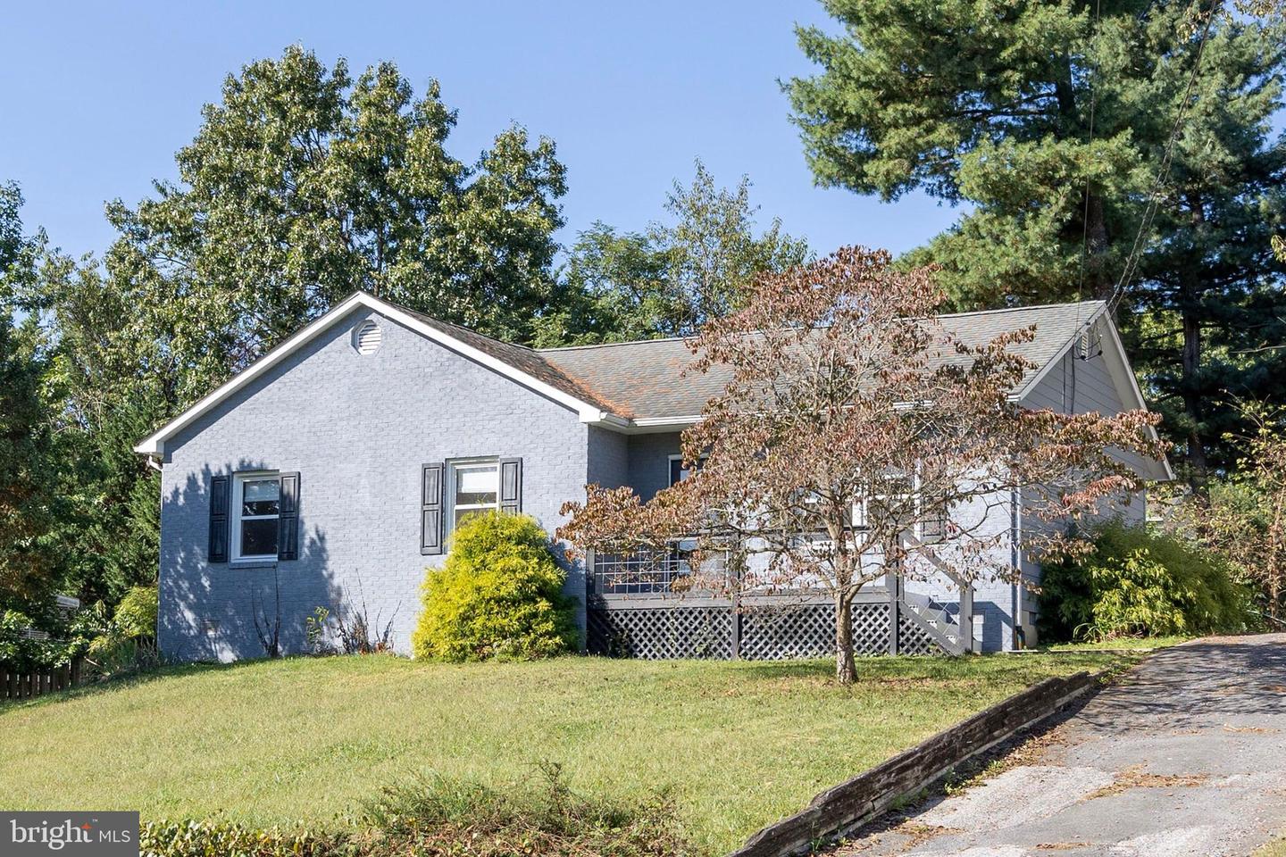 108 FENWICK CT, WINCHESTER, Virginia 22602, 3 Bedrooms Bedrooms, ,2 BathroomsBathrooms,Residential,For sale,108 FENWICK CT,VAFV2036872 MLS # VAFV2036872