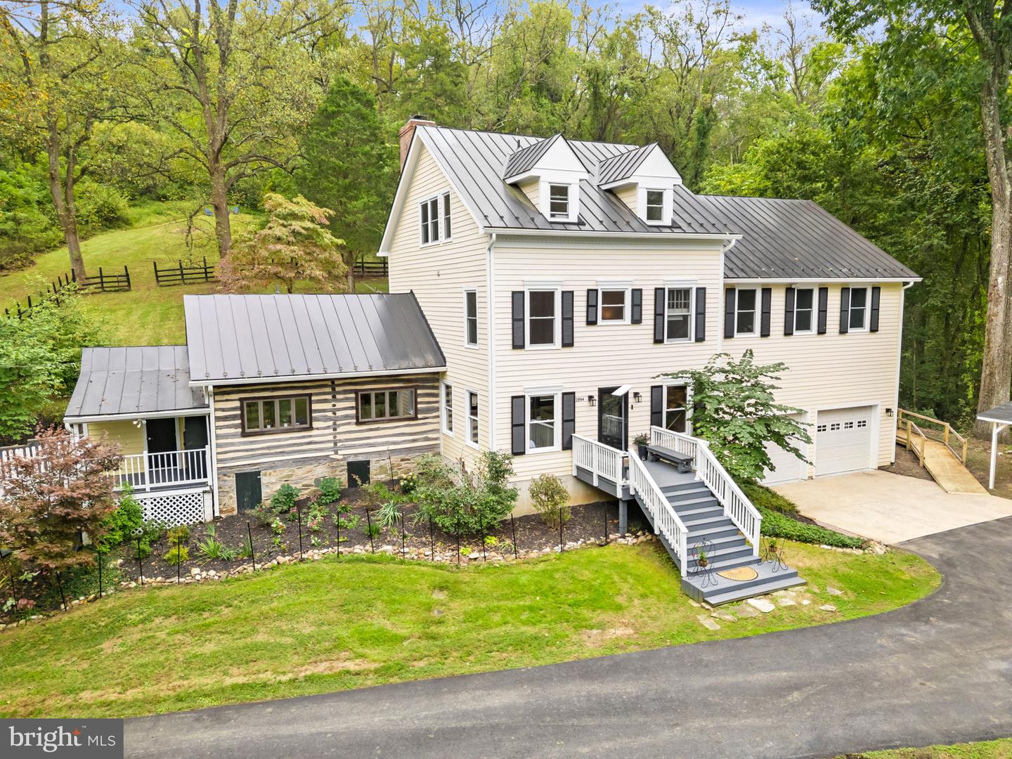 12894 FURNACE MOUNTAIN RD, LOVETTSVILLE, Virginia 20180, 3 Rooms Rooms,Residential,For sale,12894 FURNACE MOUNTAIN RD,VALO2107122 MLS # VALO2107122