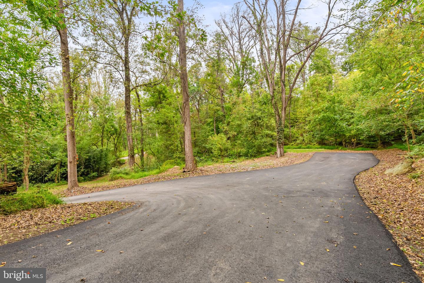 12894 FURNACE MOUNTAIN RD, LOVETTSVILLE, Virginia 20180, 3 Rooms Rooms,Residential,For sale,12894 FURNACE MOUNTAIN RD,VALO2107122 MLS # VALO2107122