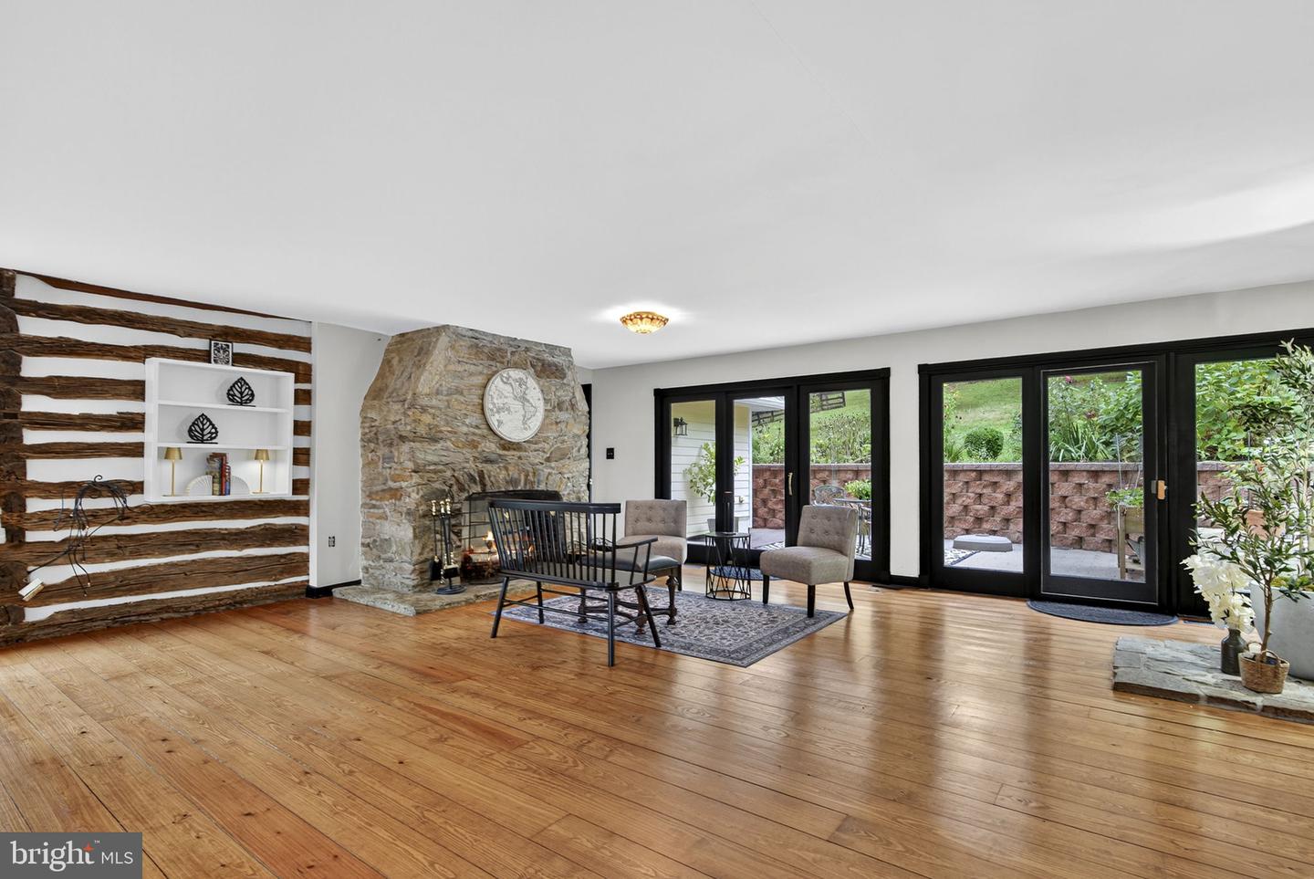 12894 FURNACE MOUNTAIN RD, LOVETTSVILLE, Virginia 20180, 3 Rooms Rooms,Residential,For sale,12894 FURNACE MOUNTAIN RD,VALO2107122 MLS # VALO2107122