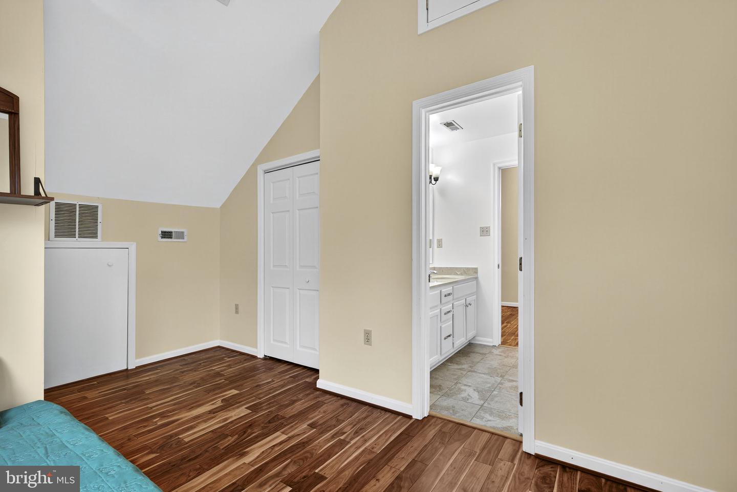 12894 FURNACE MOUNTAIN RD, LOVETTSVILLE, Virginia 20180, 3 Rooms Rooms,Residential,For sale,12894 FURNACE MOUNTAIN RD,VALO2107122 MLS # VALO2107122