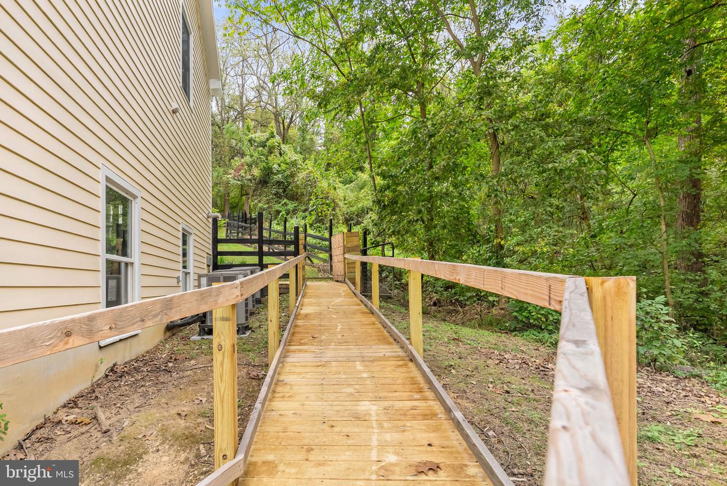 12894 FURNACE MOUNTAIN RD, LOVETTSVILLE, Virginia 20180, 3 Rooms Rooms,Residential,For sale,12894 FURNACE MOUNTAIN RD,VALO2107122 MLS # VALO2107122