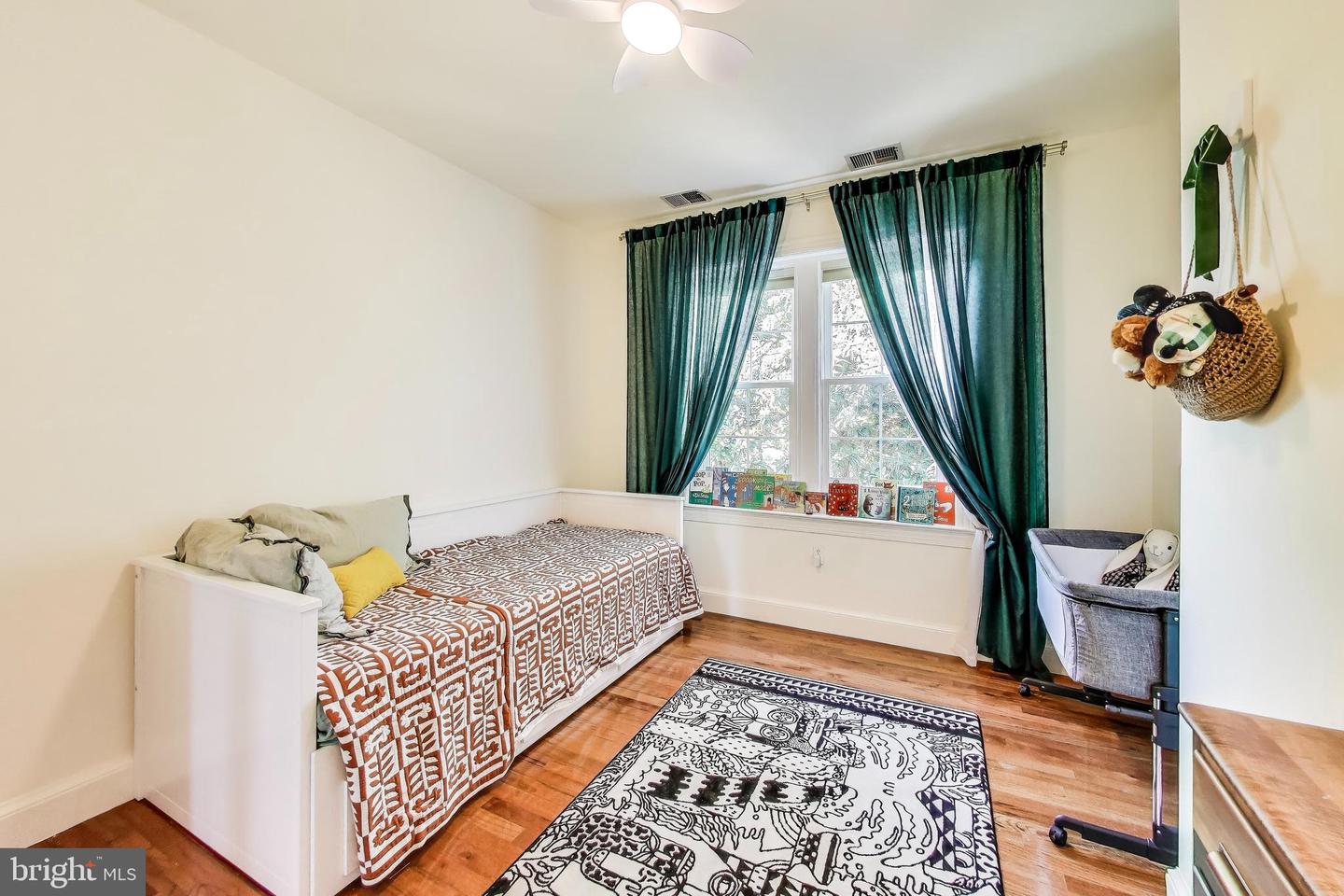 1236 D ST SE, WASHINGTON, District Of Columbia 20003, 2 Bedrooms Bedrooms, ,1 BathroomBathrooms,Residential,For sale,1236 D ST SE,DCDC2223038 MLS # DCDC2223038